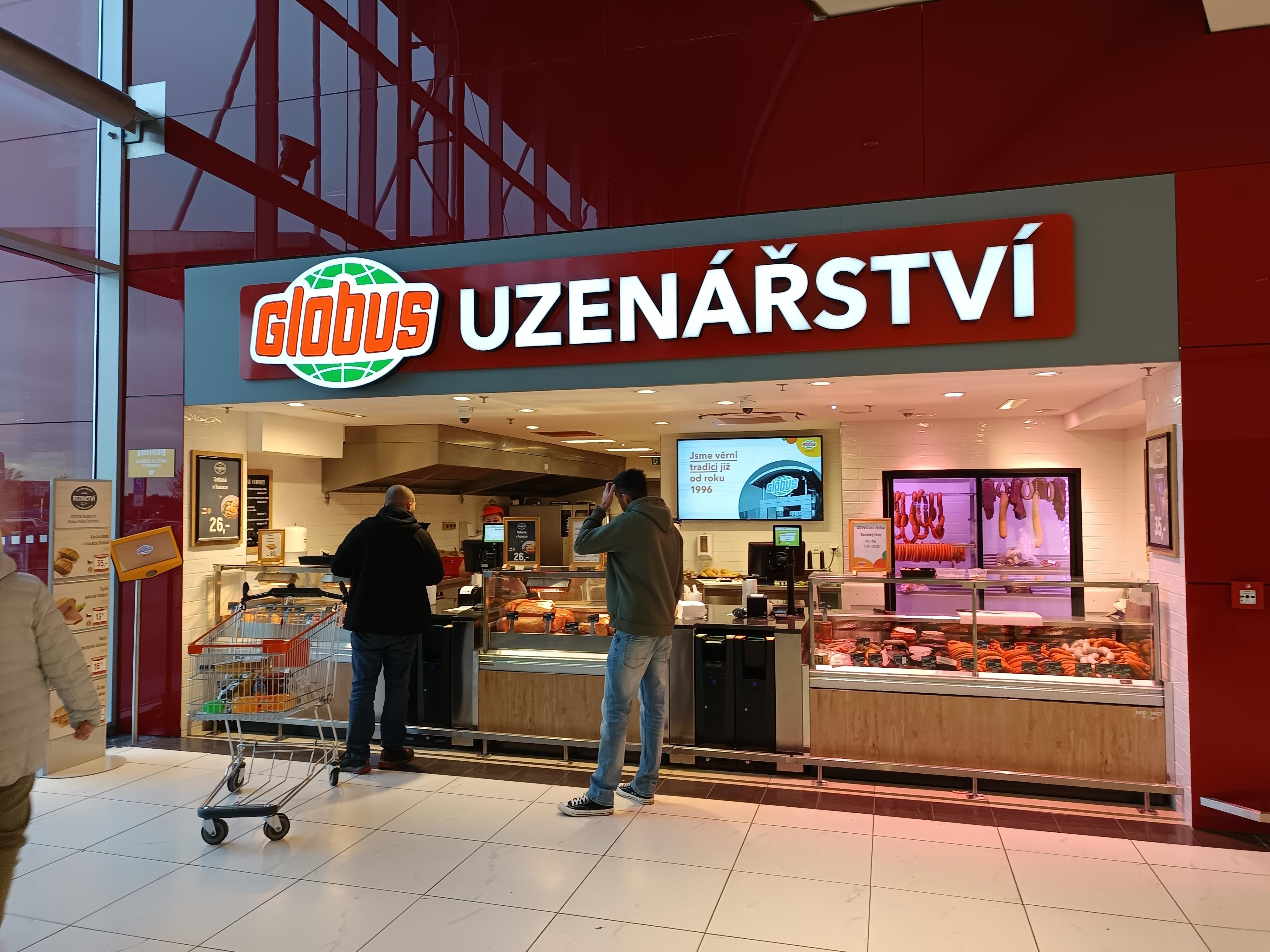 Globus Hypermarket foto 2