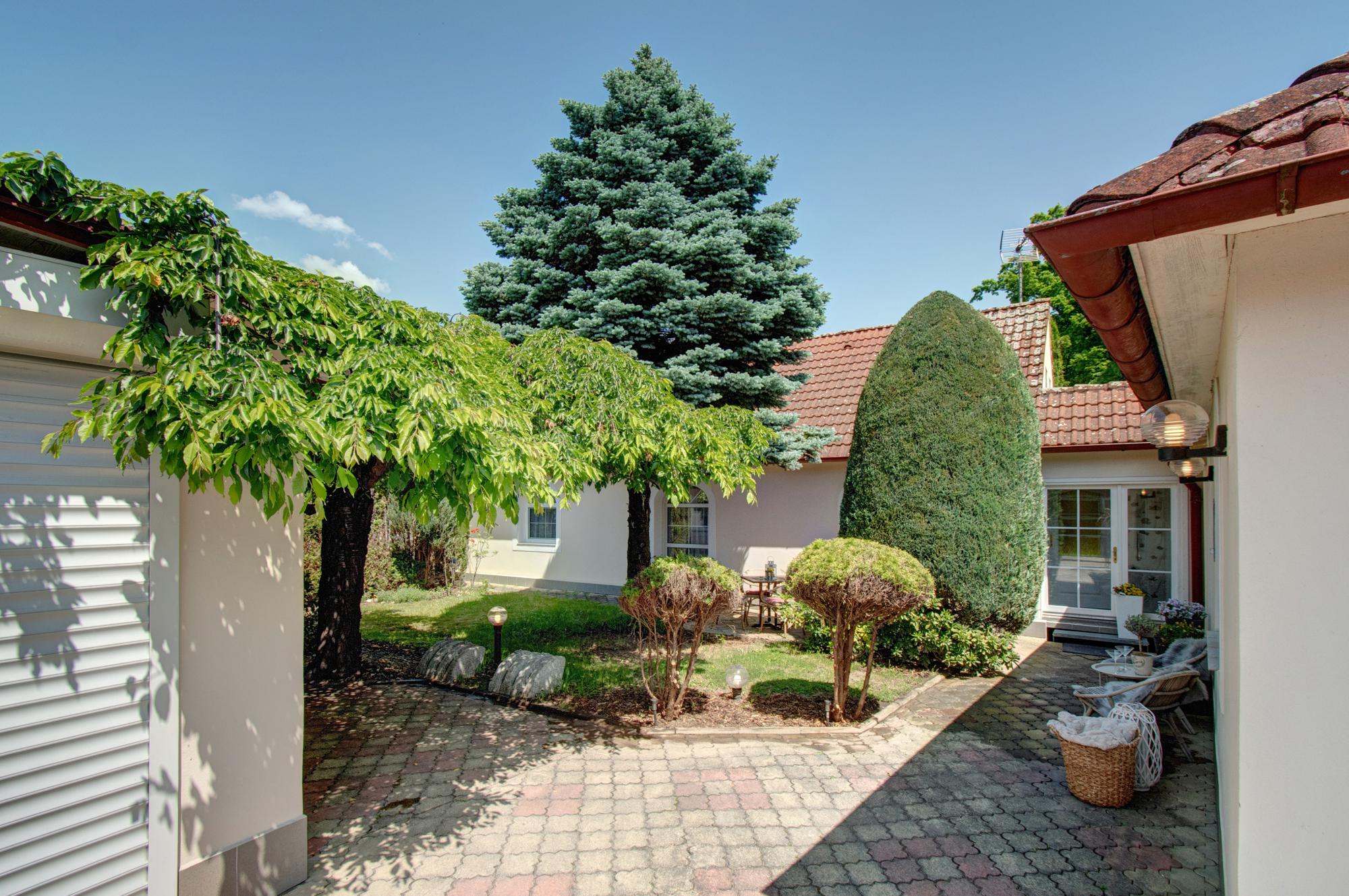 Domeček U zámeckého parku foto 1