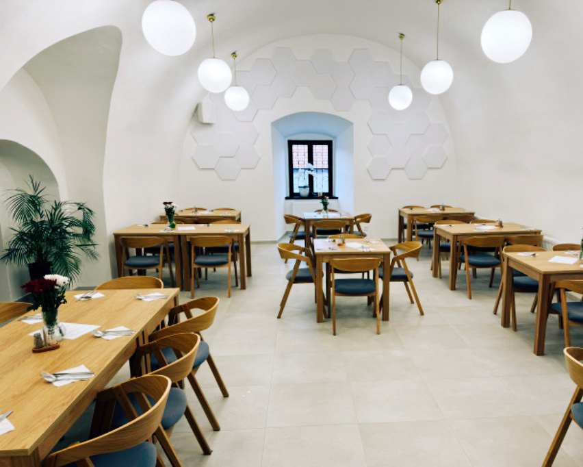 Restaurace a zahrádka na Tvrzi foto 5