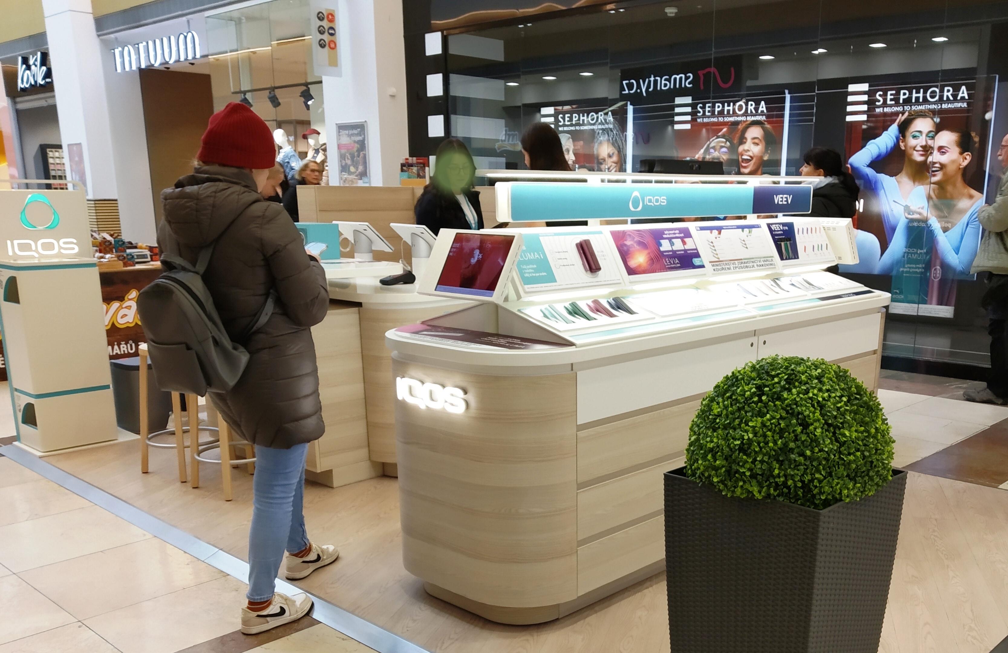 IQOS POP-UP foto 2