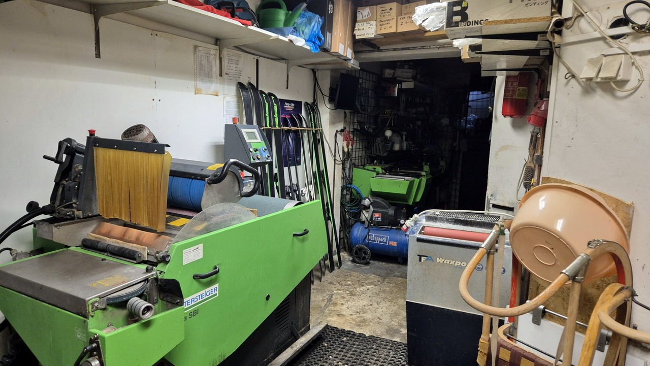 VR SKI TENIS SERVIS foto 4