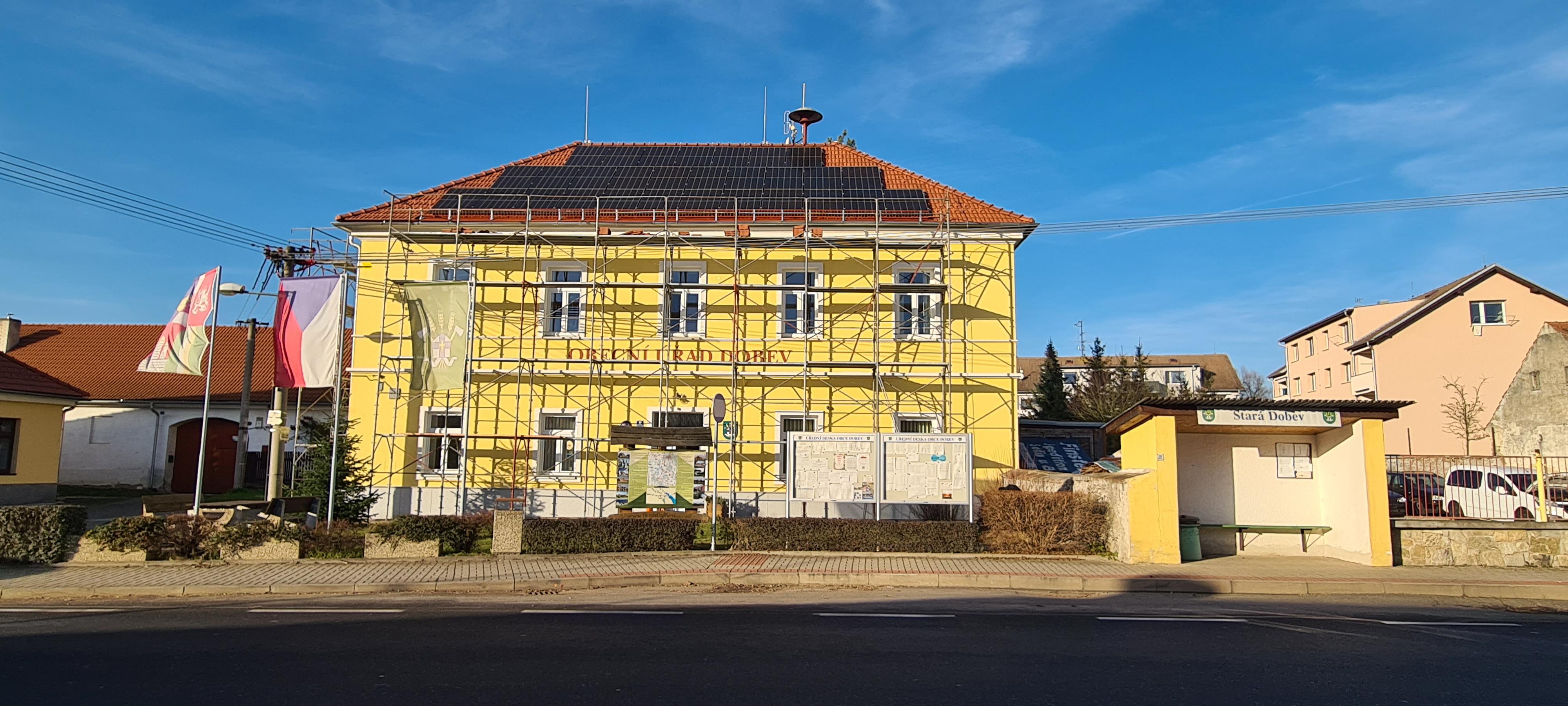 Dobev - obecní úřad foto 3
