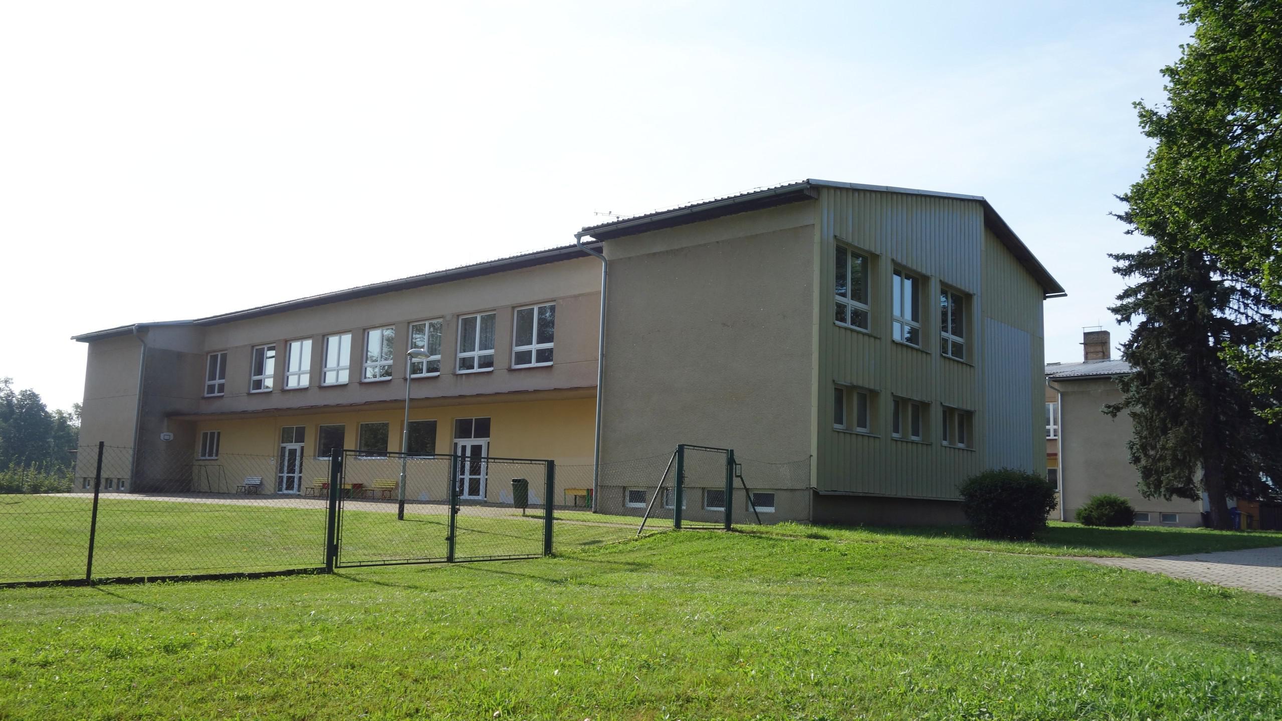 Základní škola Nová Včelnice foto 2