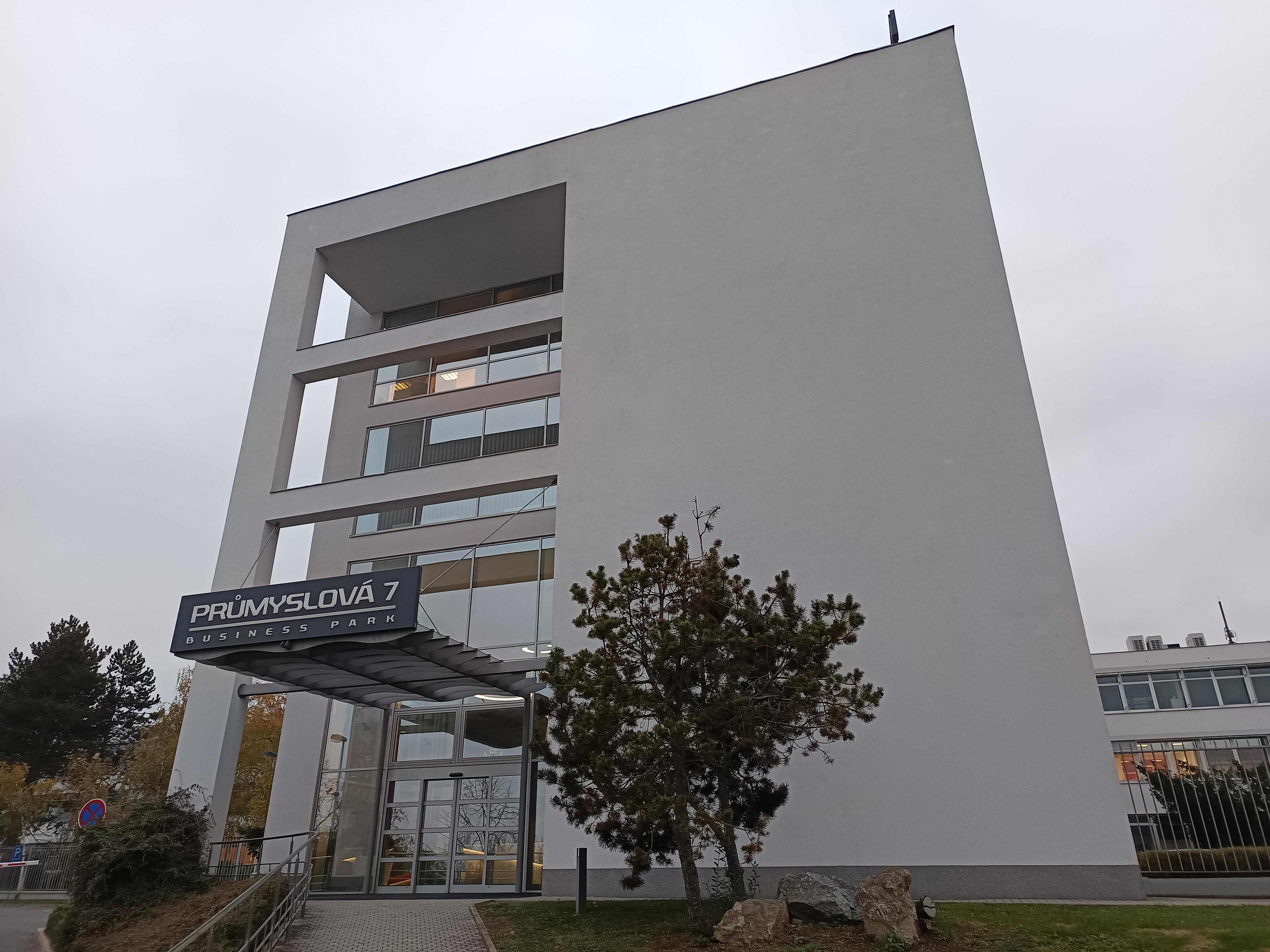 Průmyslová 7 Business Park foto 6