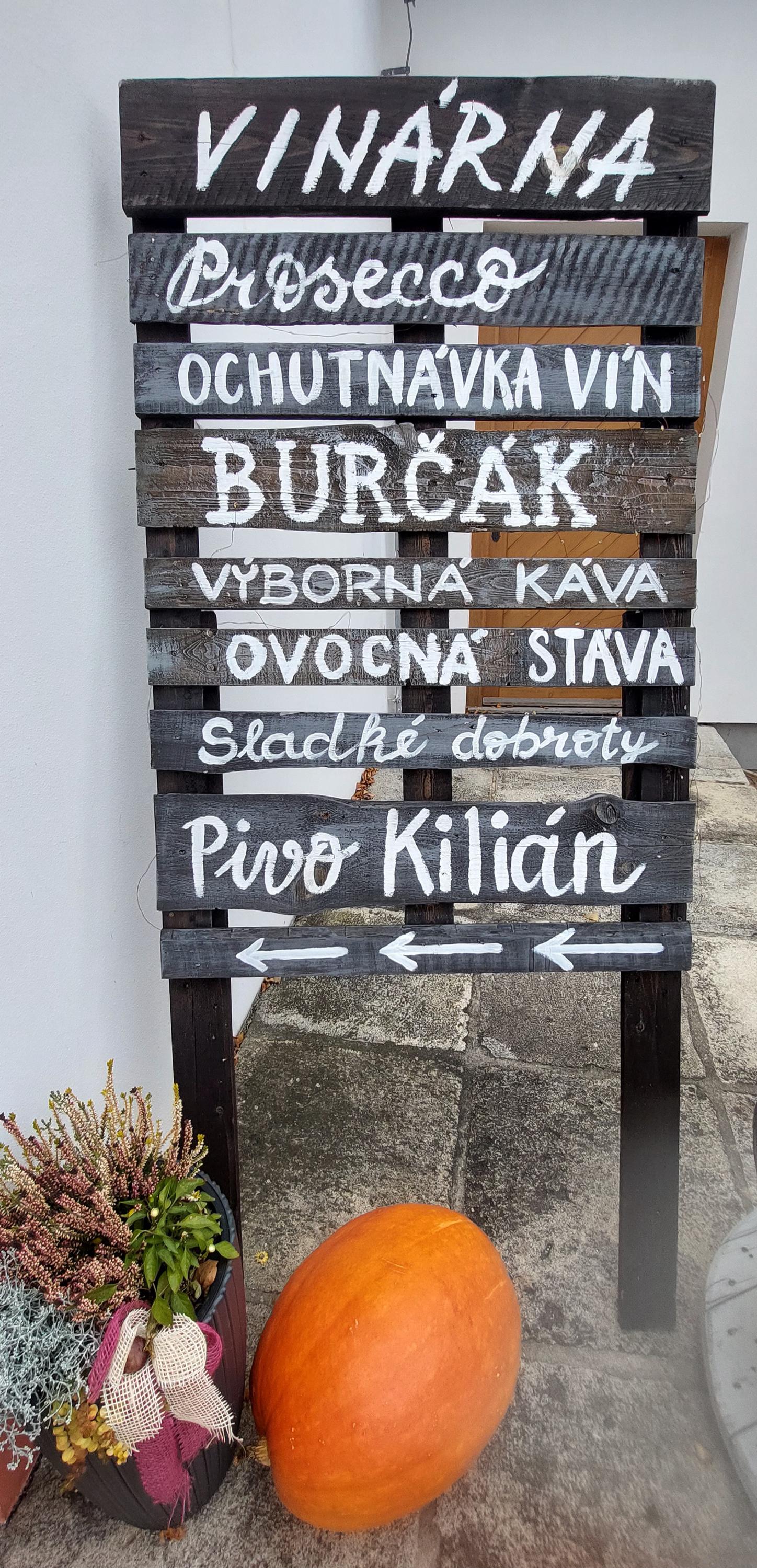 Vinárna Pod Věží foto 3