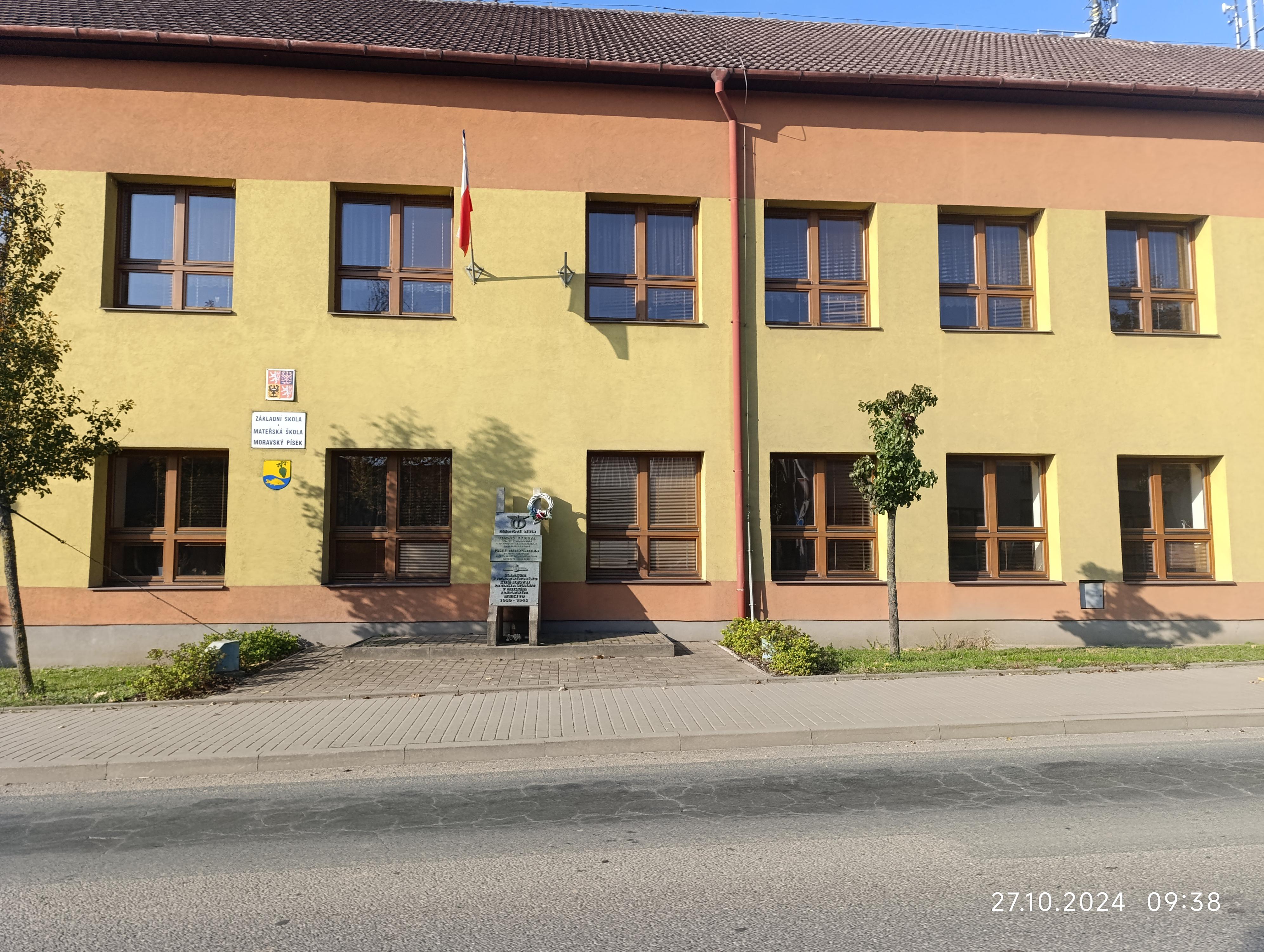 Základní škola a Mateřská škola, Moravský Písek
