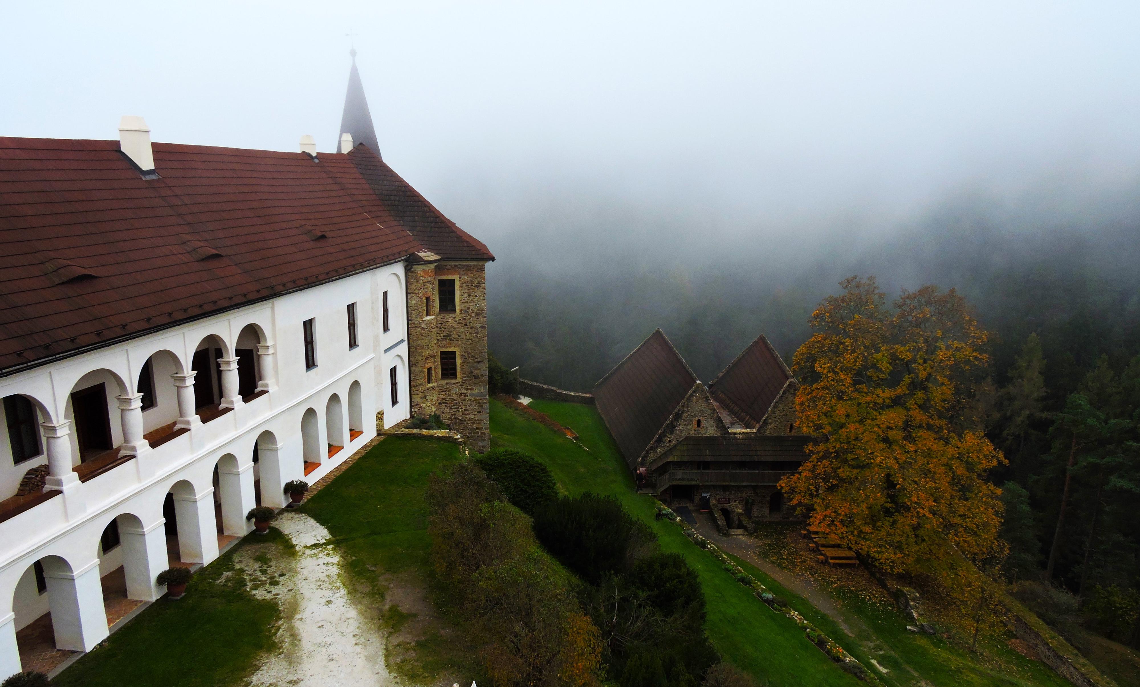 Státní hrad Velhartice foto 3
