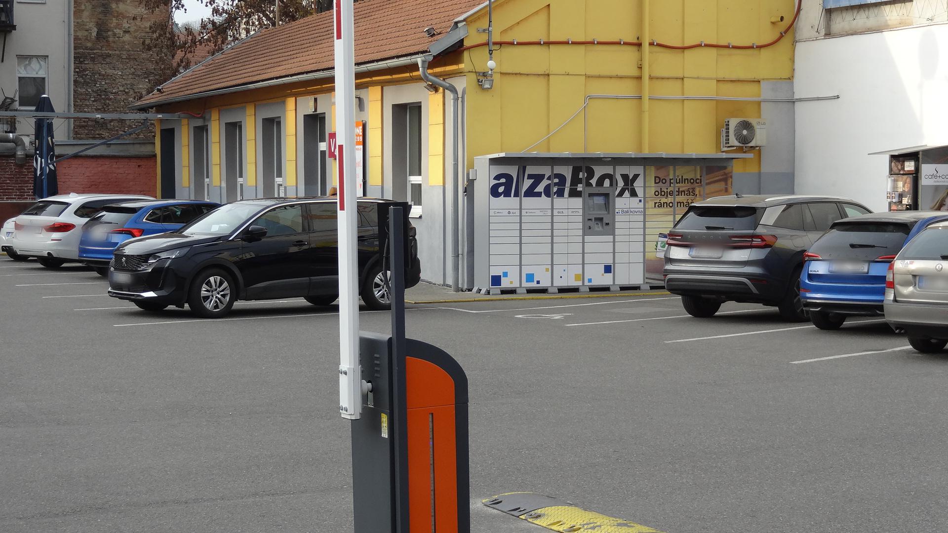 AlzaBox foto 3