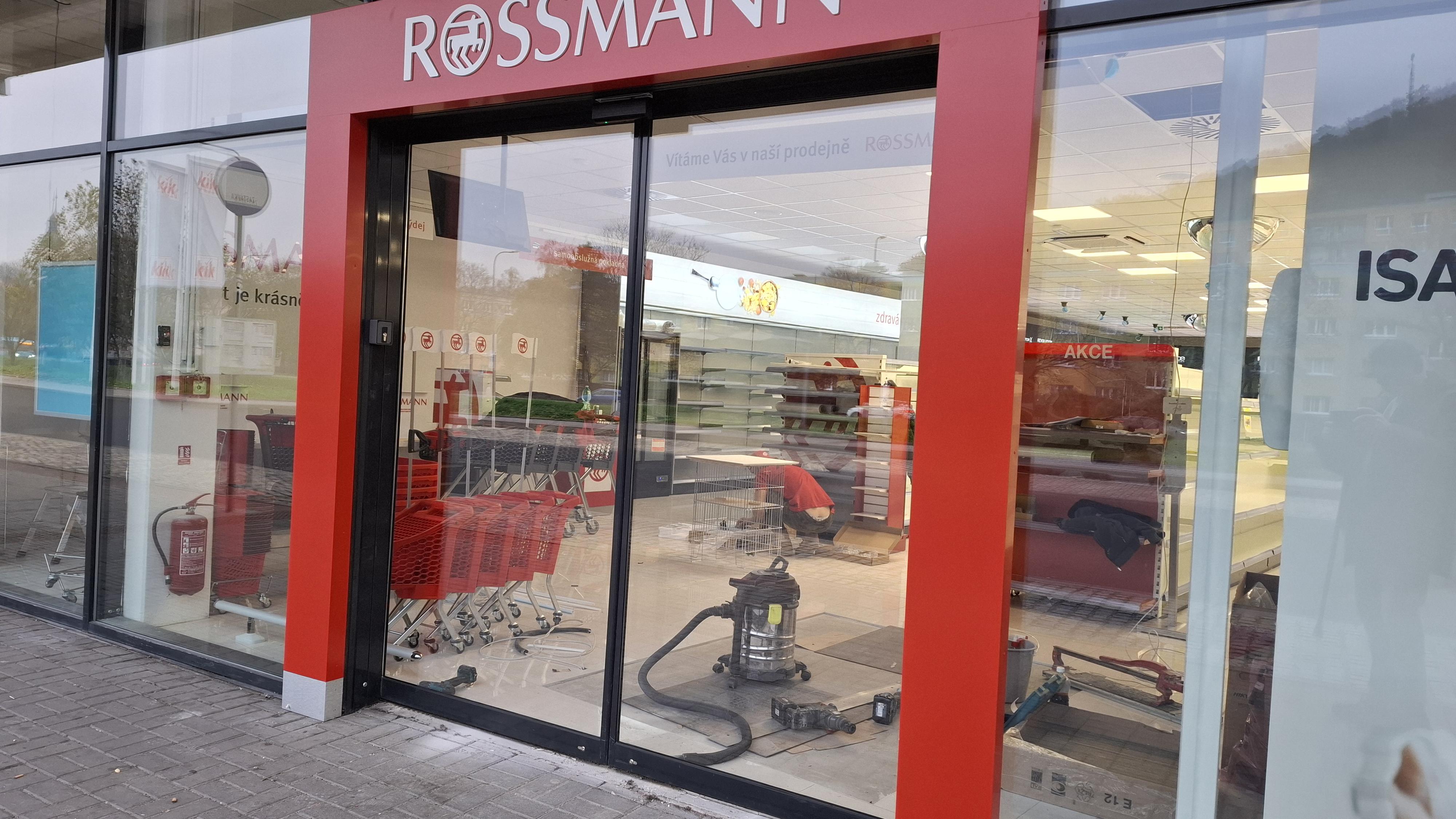 Retail park Bílina foto 2