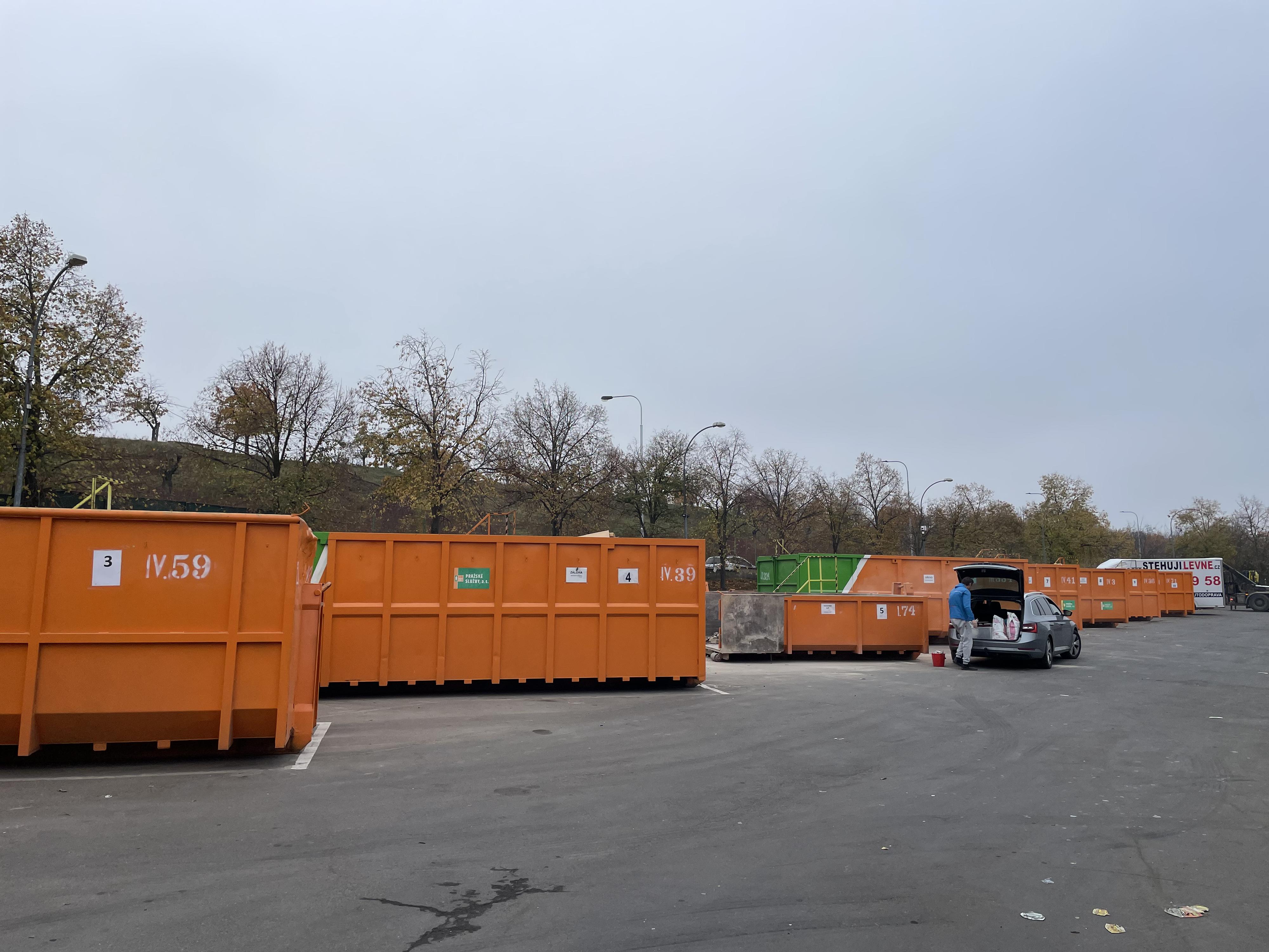 Sběrný dvůr - Pražské služby foto 2