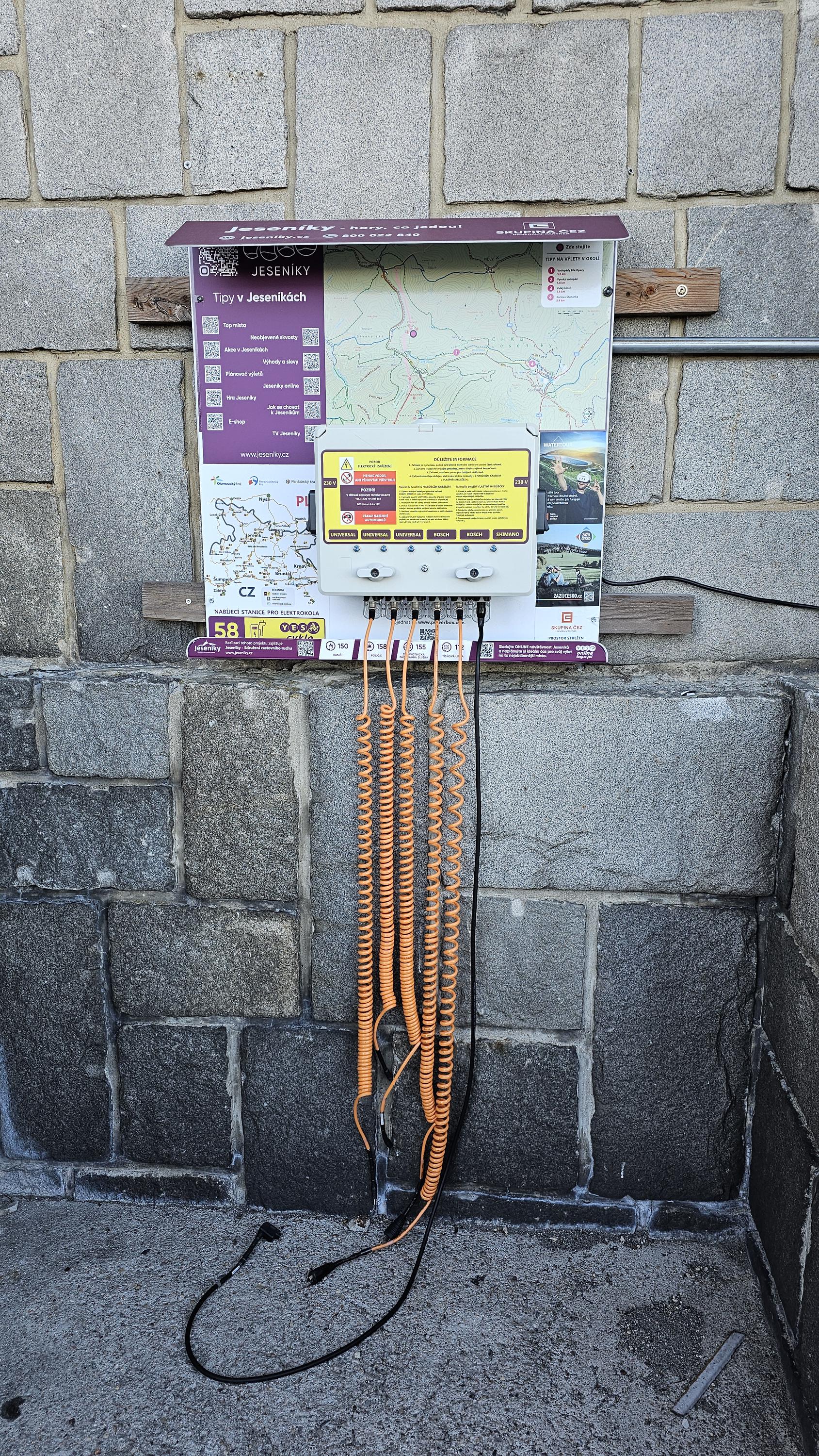 Nabíjecí stanice Hotel Praděd vysílač foto 4