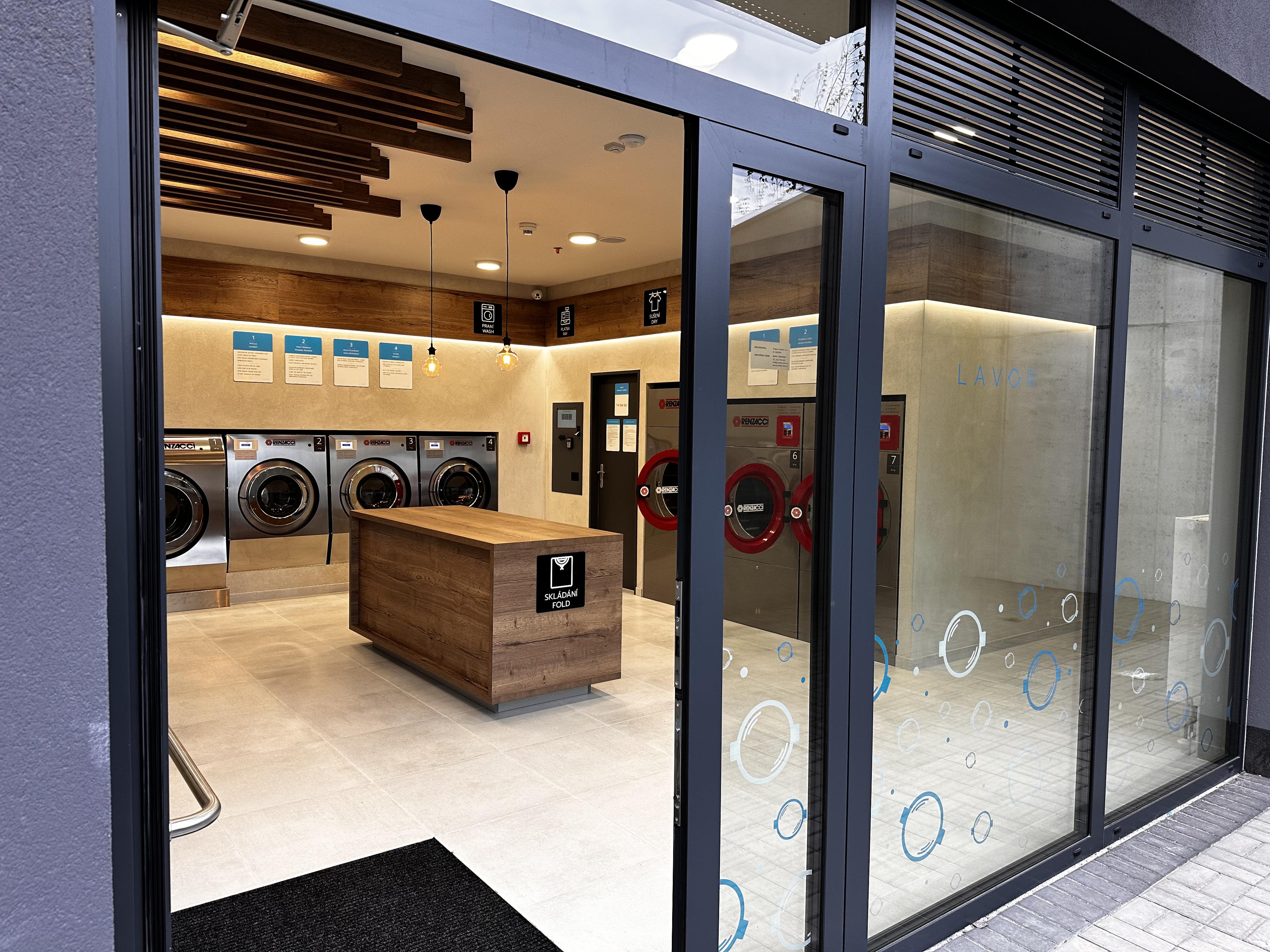 Prádelna LAVOR Kolbenova foto 3