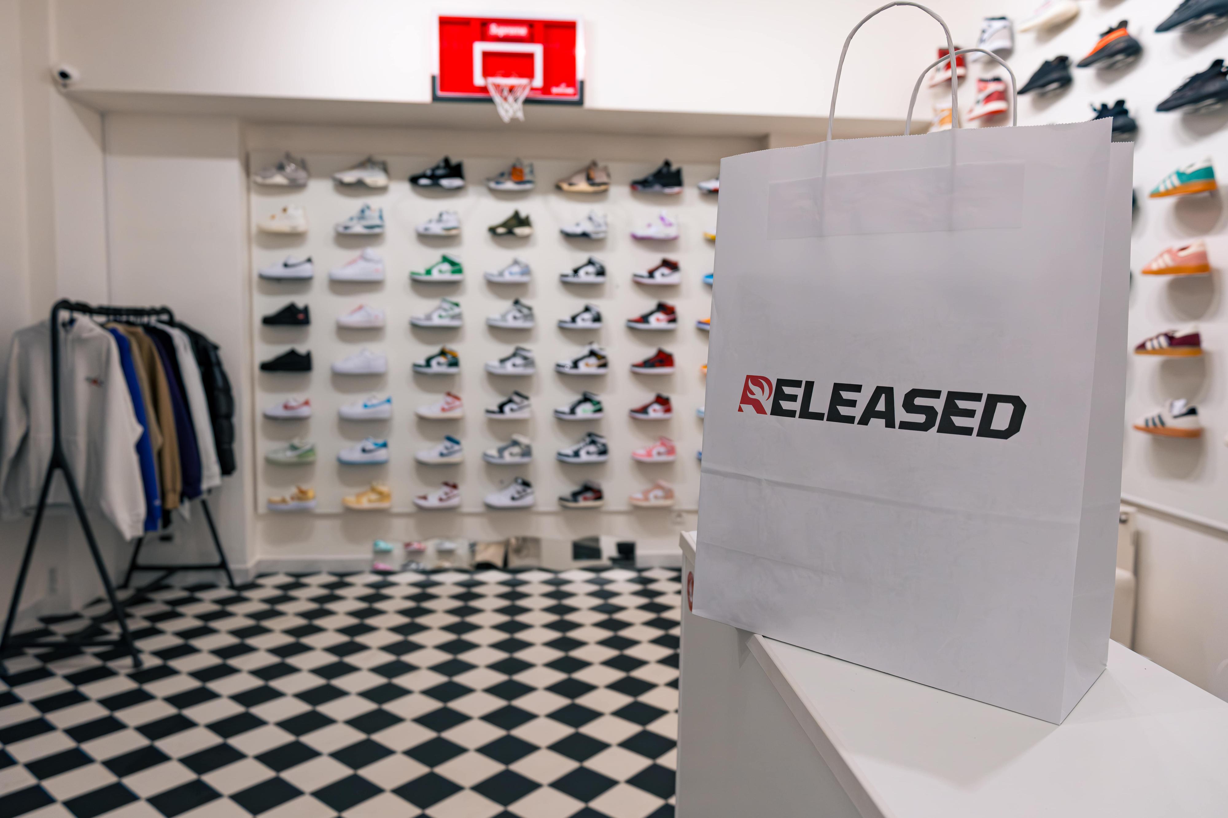 Released Sneakers foto 5