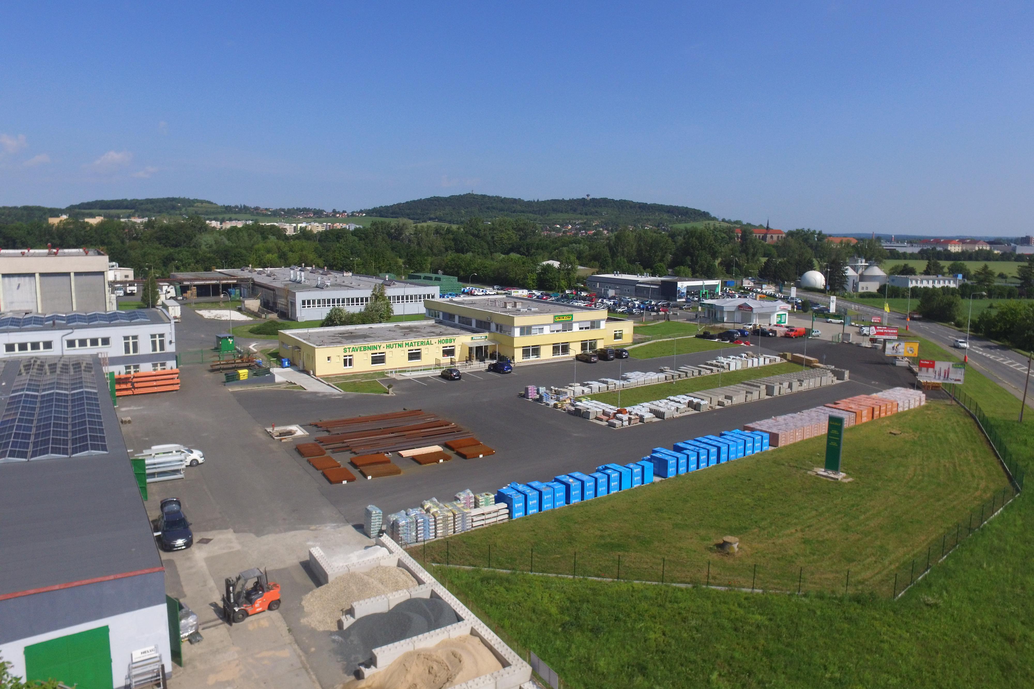 HOBBY-CENTRUM,  UNIKOM a.s.