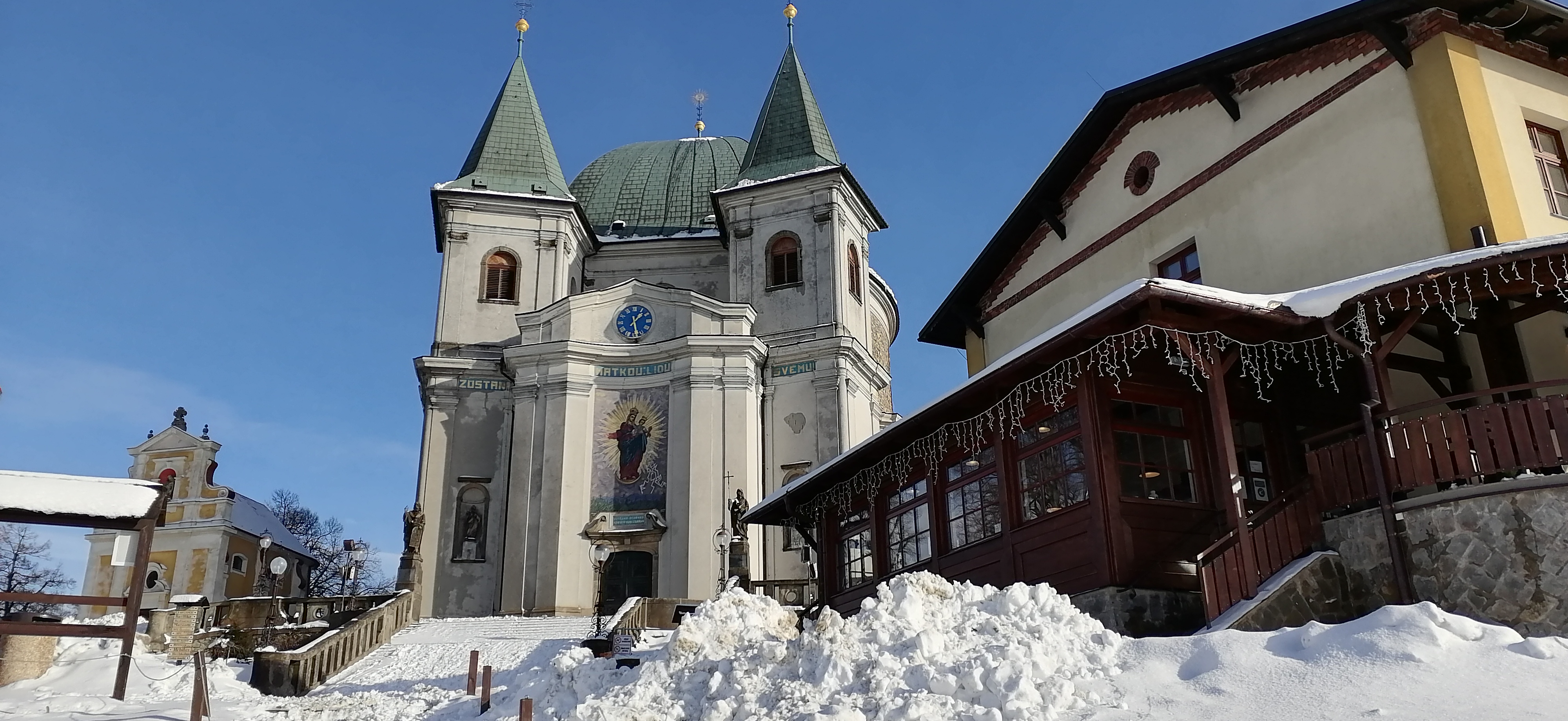 Kavárna pod bazilikou