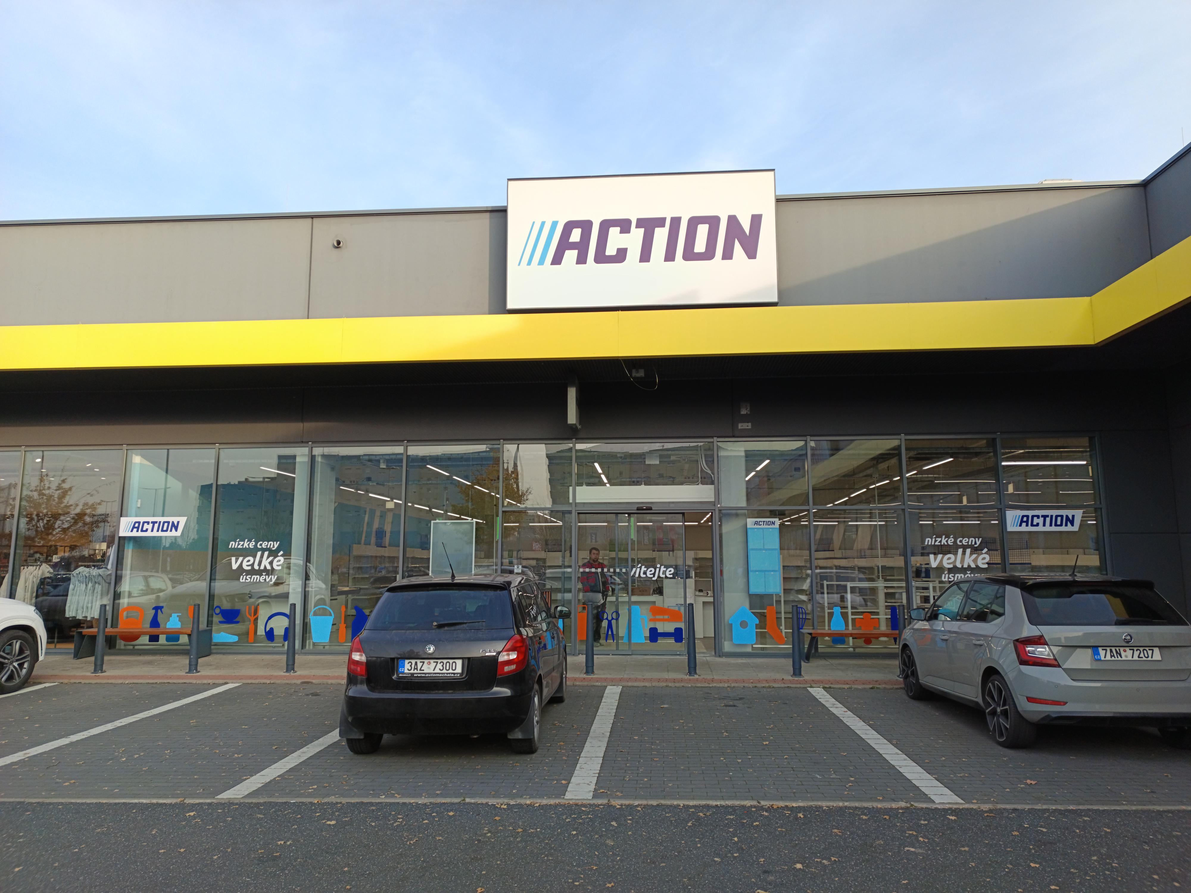 STOP SHOP Horní Měcholupy foto 3