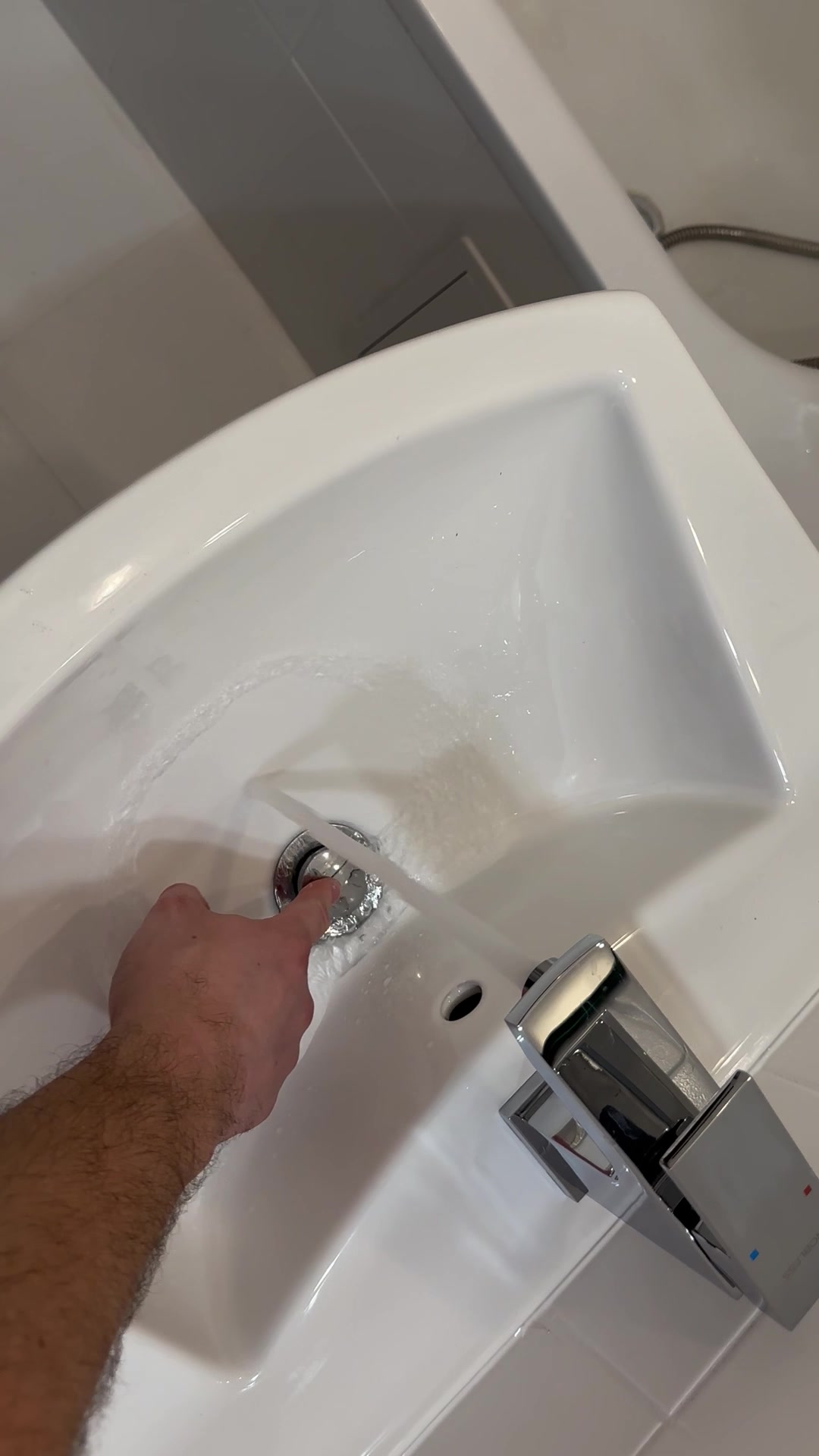 Instalatér Bc. Petr Čorňák foto 2 (náhled videa)