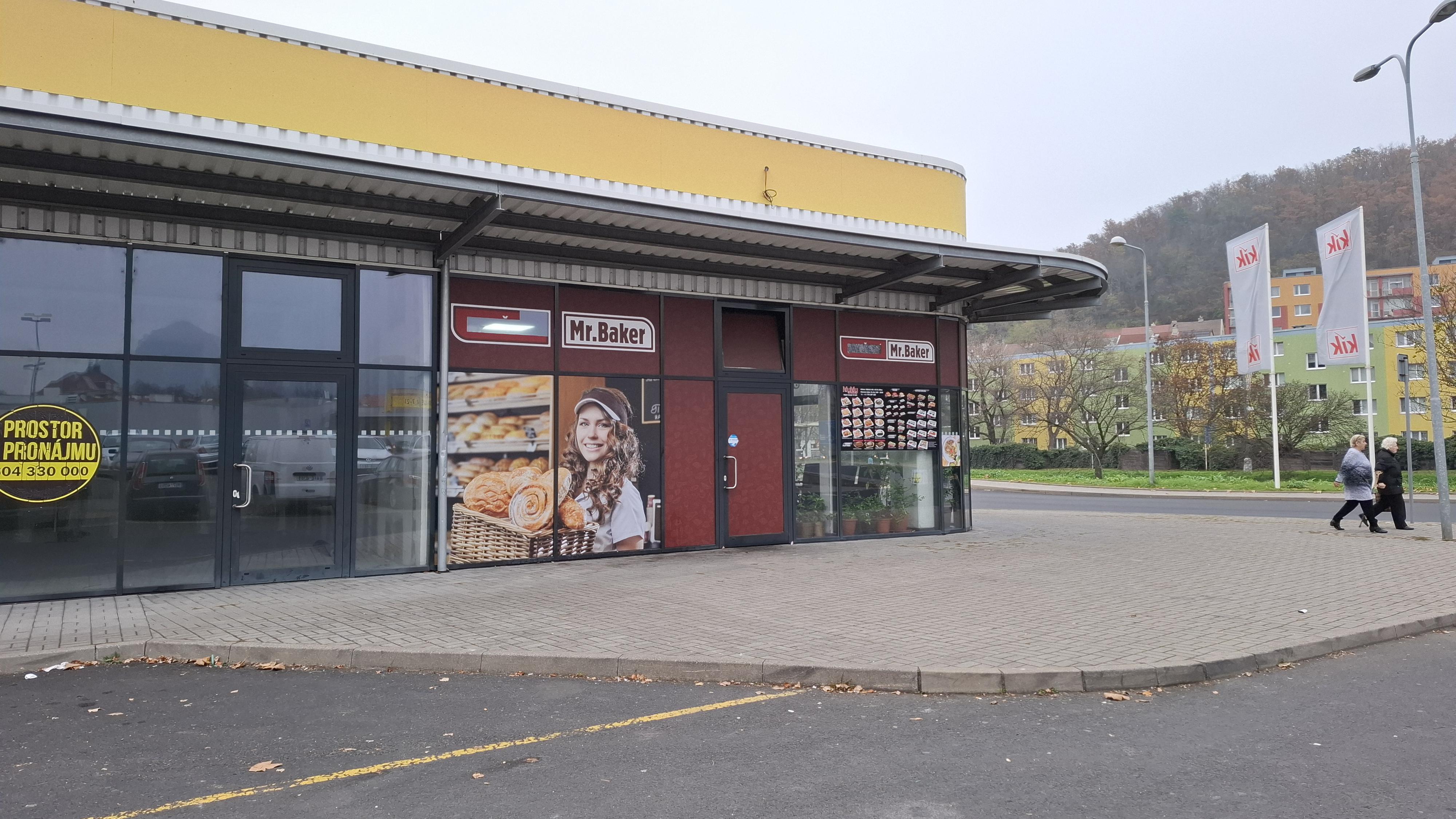 Retail park Bílina foto 3