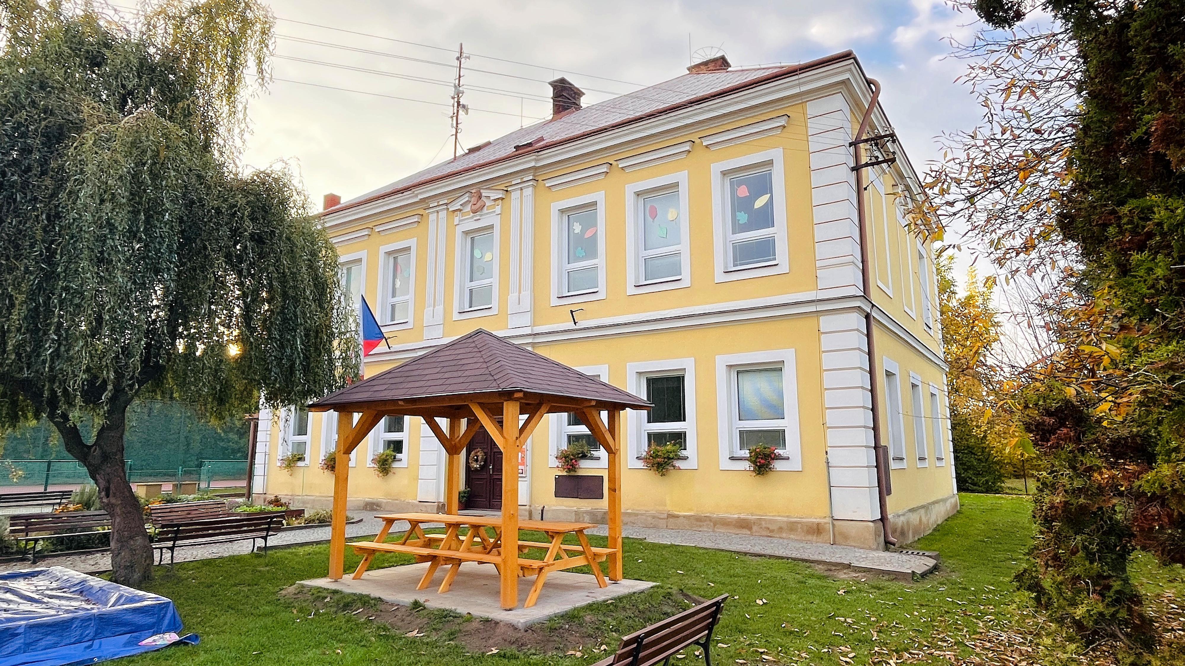 ZŠ Lukavice foto 2
