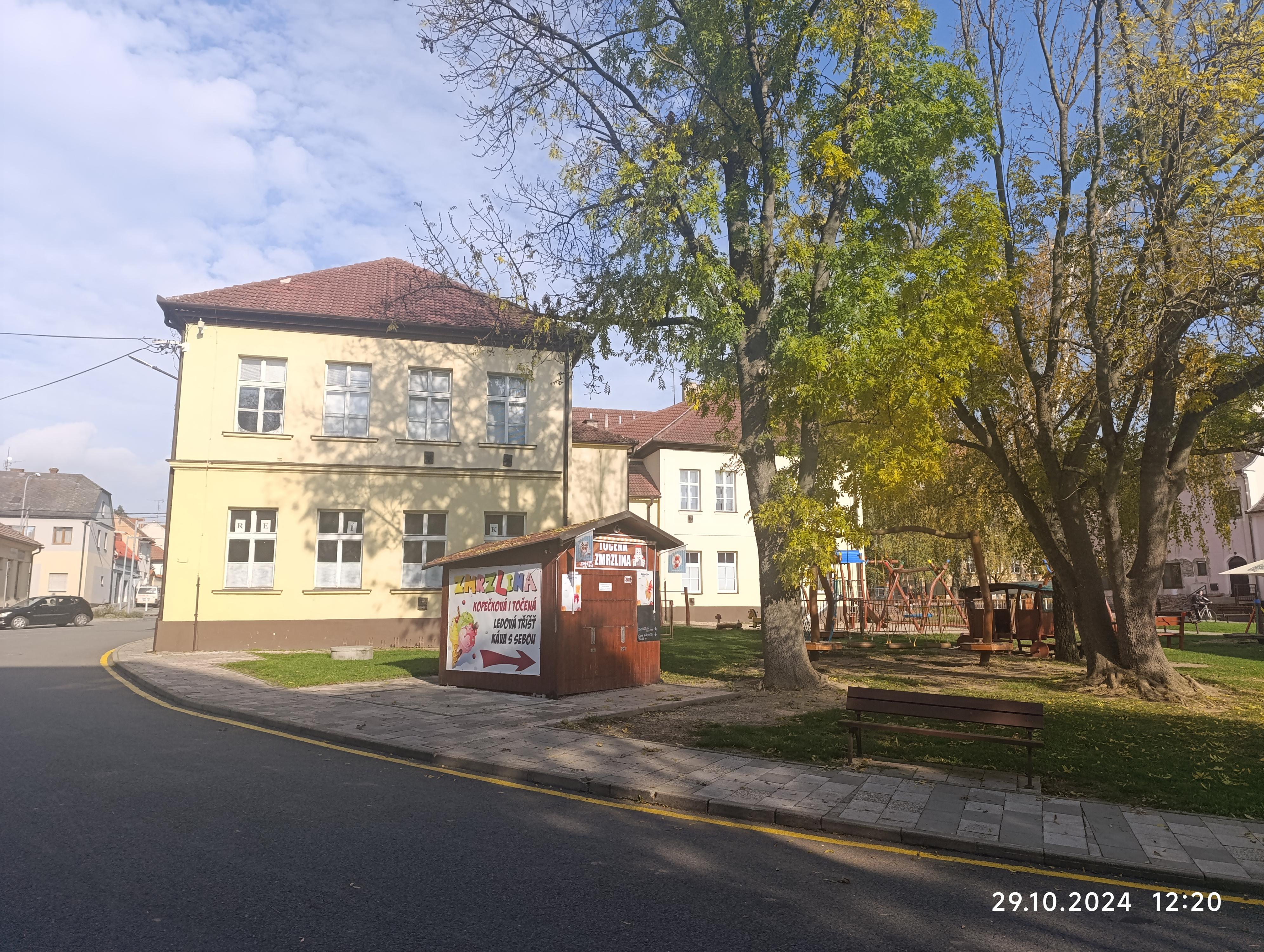 Točená zmrzlina Tvrz Hluk