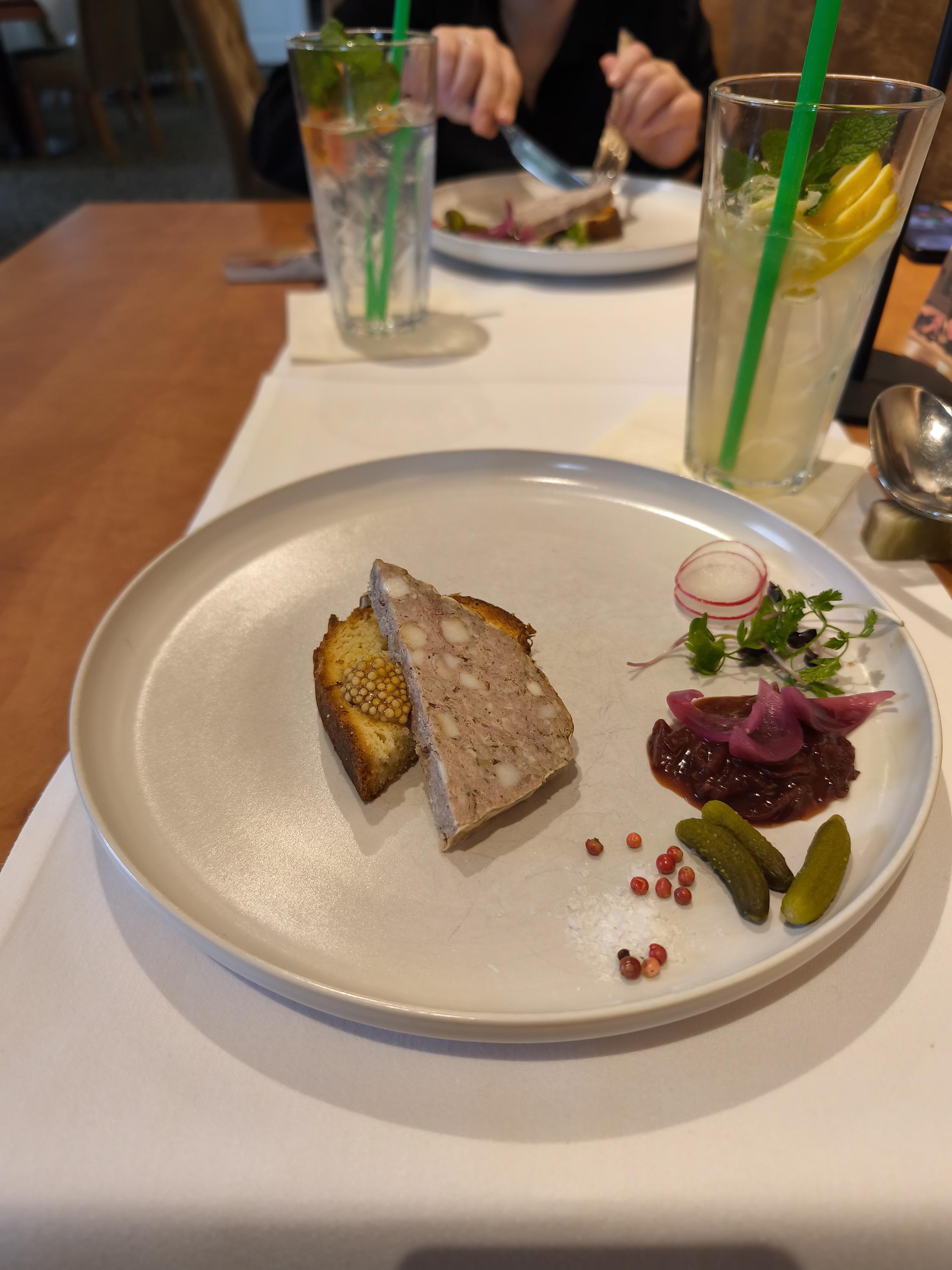 Restaurace Zámeček Petrovice foto 4