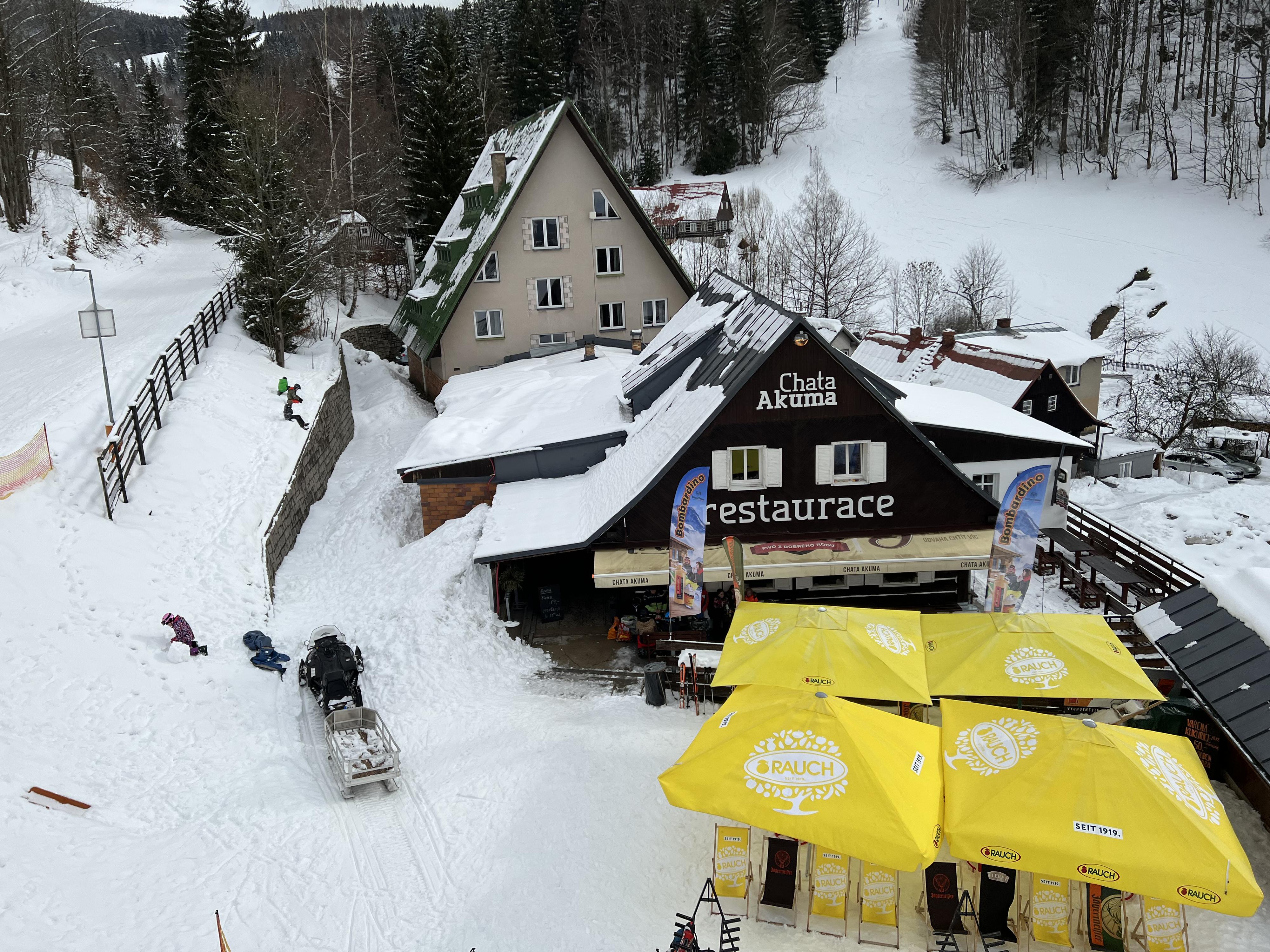 Chata Akuma - Restaurace foto 3