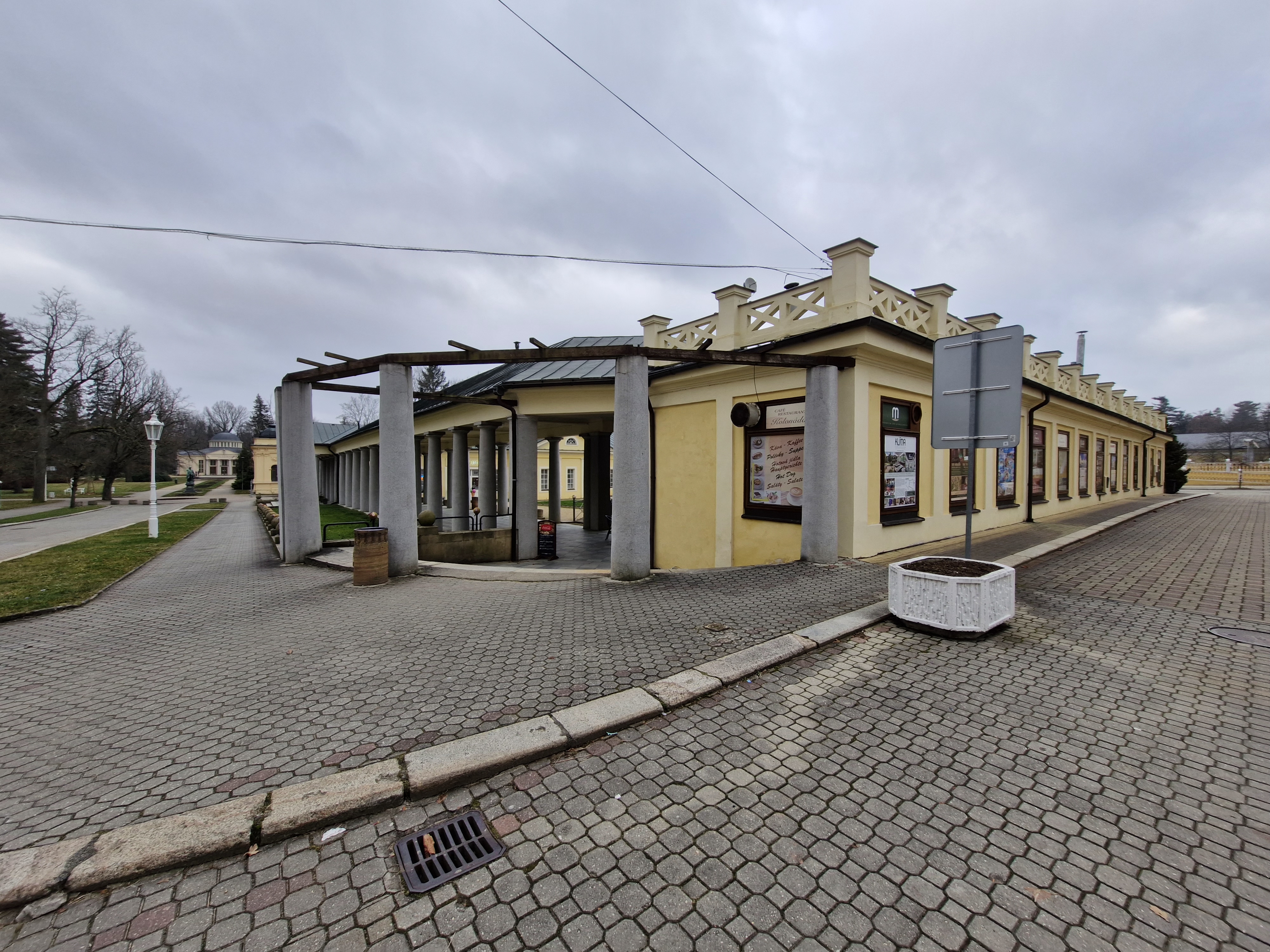 Café restaurant Kolonáda foto 3