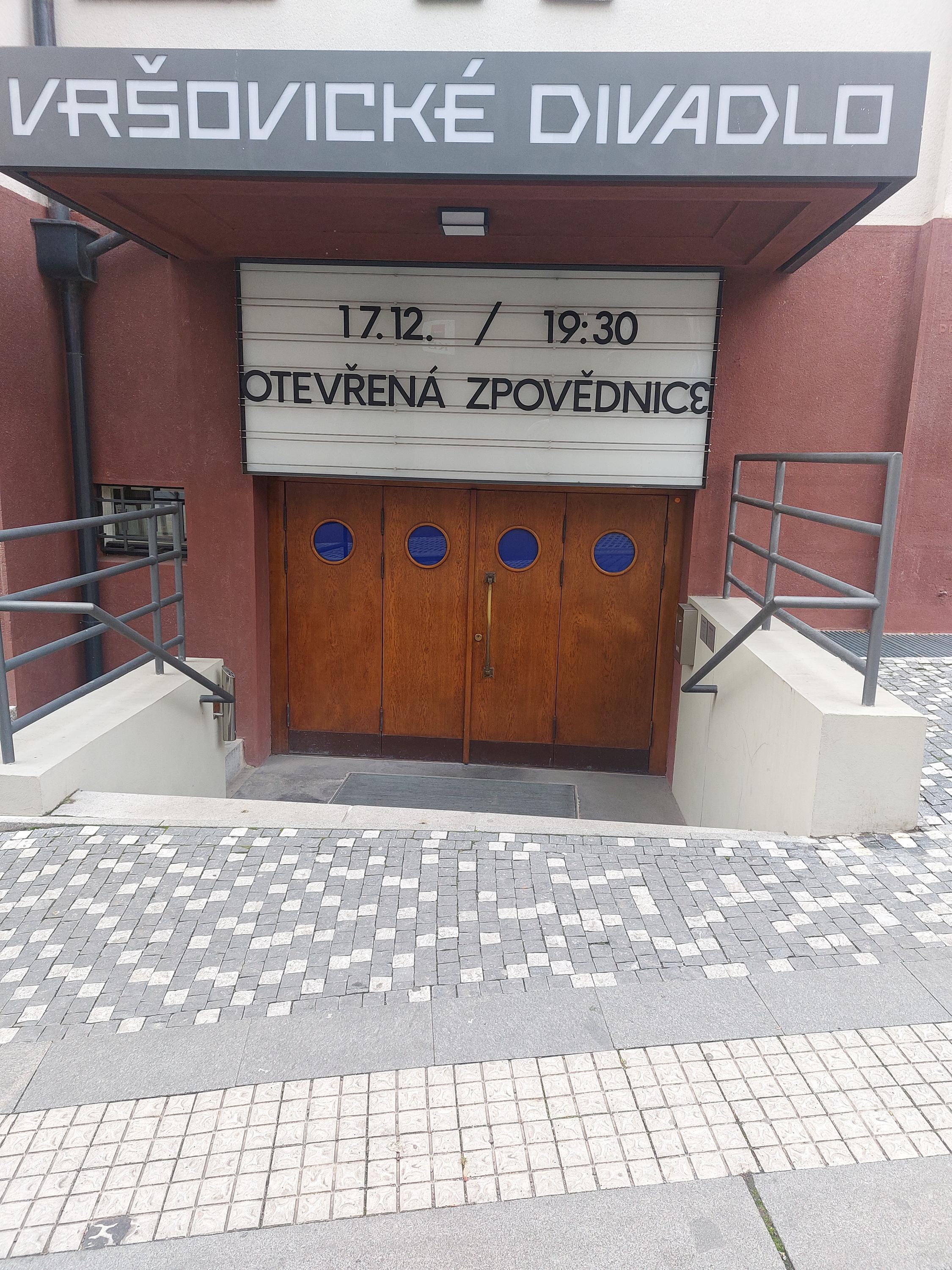 Vršovické divadlo MANA foto 3