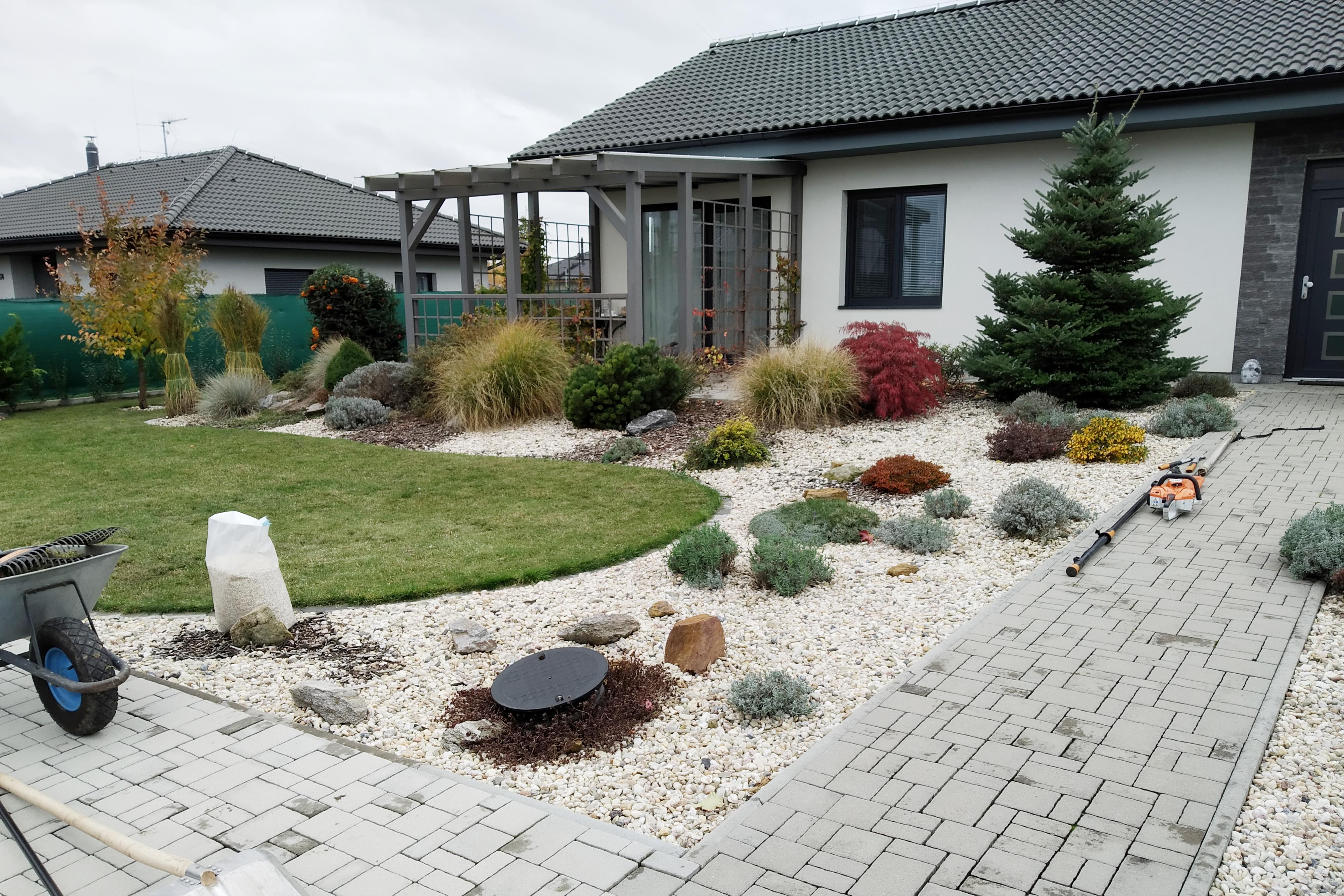 Návrhy a realizace zahrad