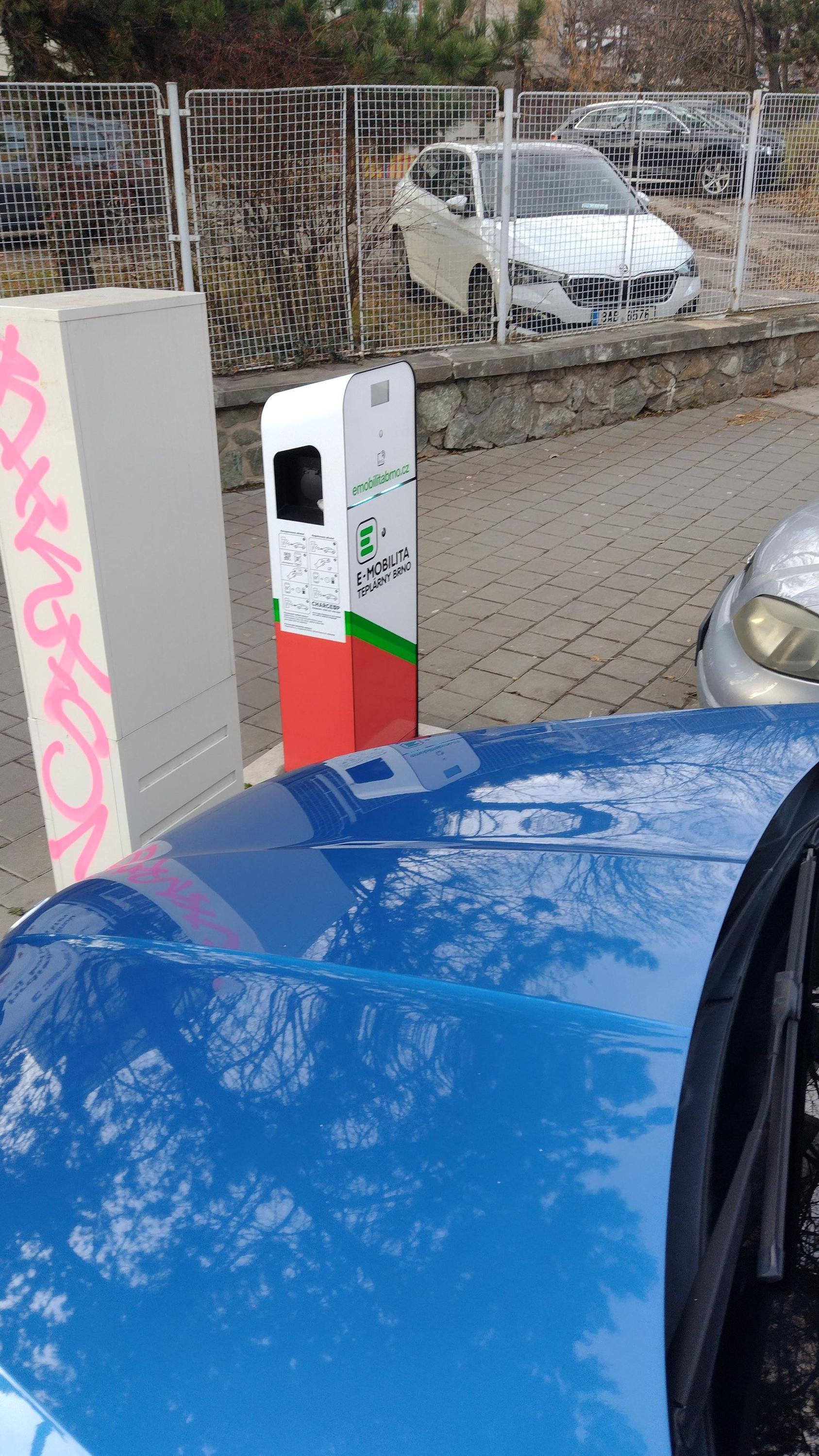 Teplárny Brno - nabíjecí stanice foto 3