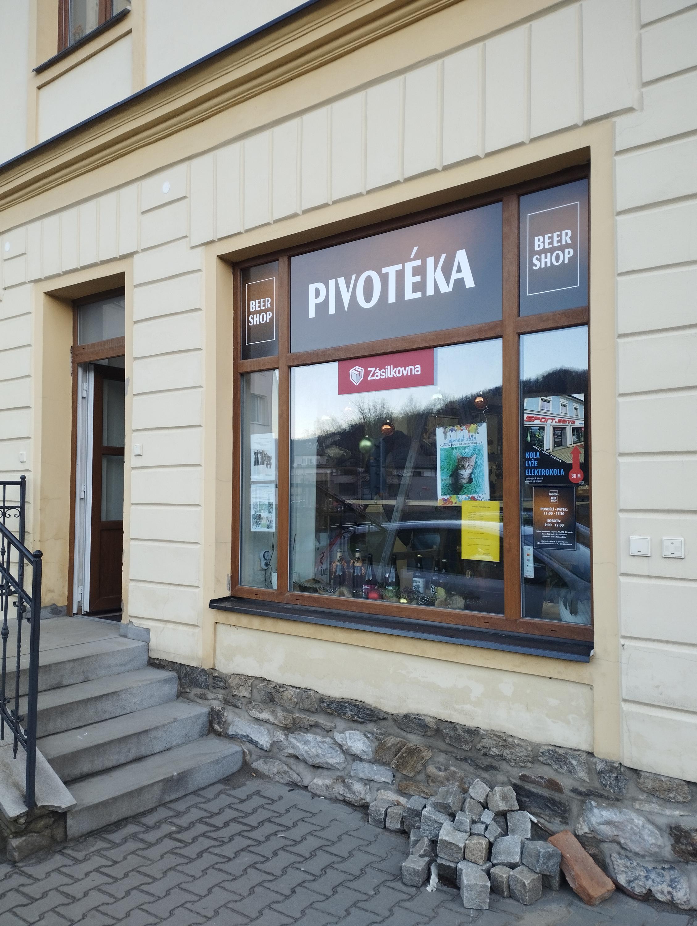 Pivotéka U Křížů foto 4