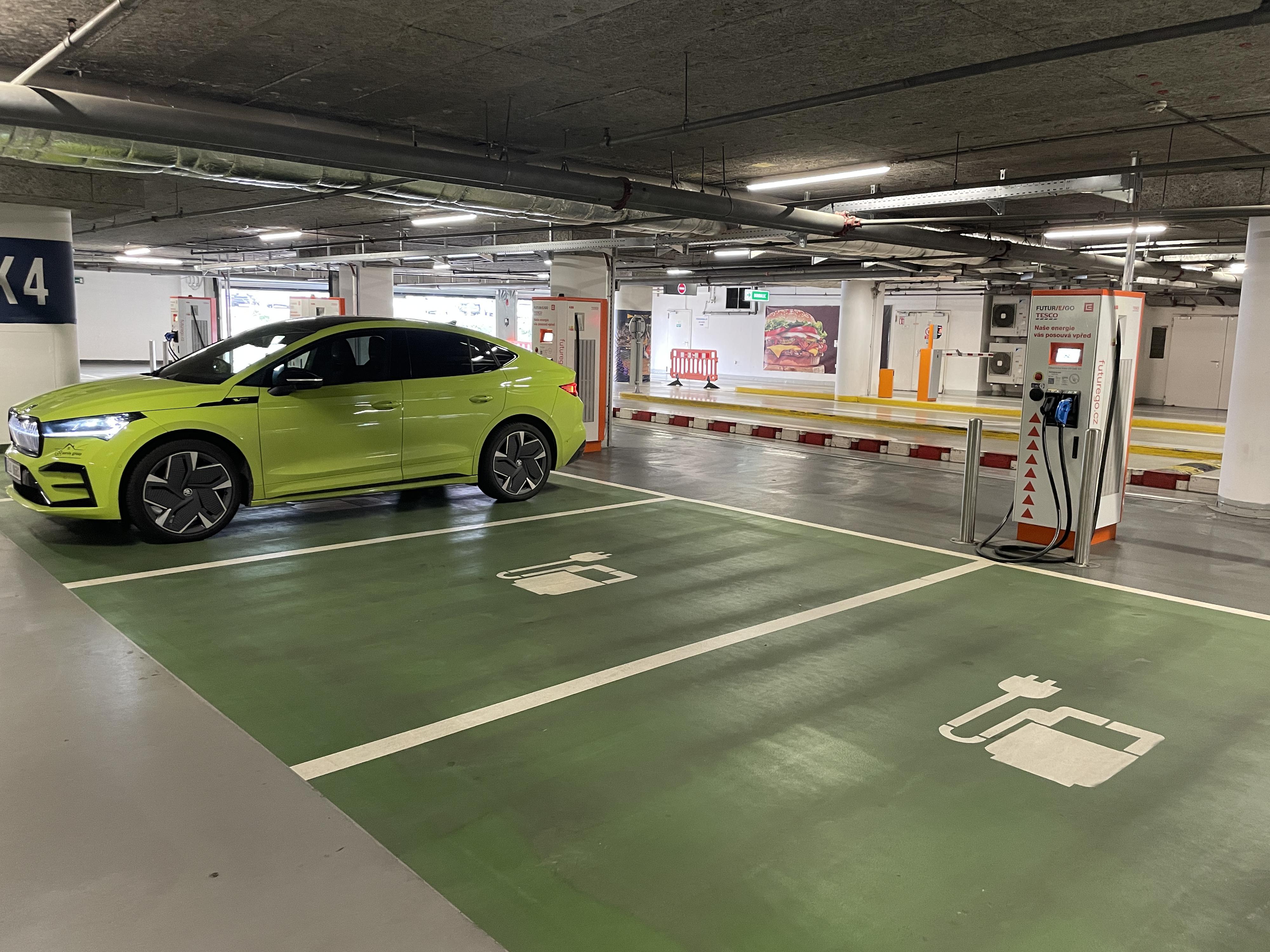 Nabíjecí stanice ČEZ