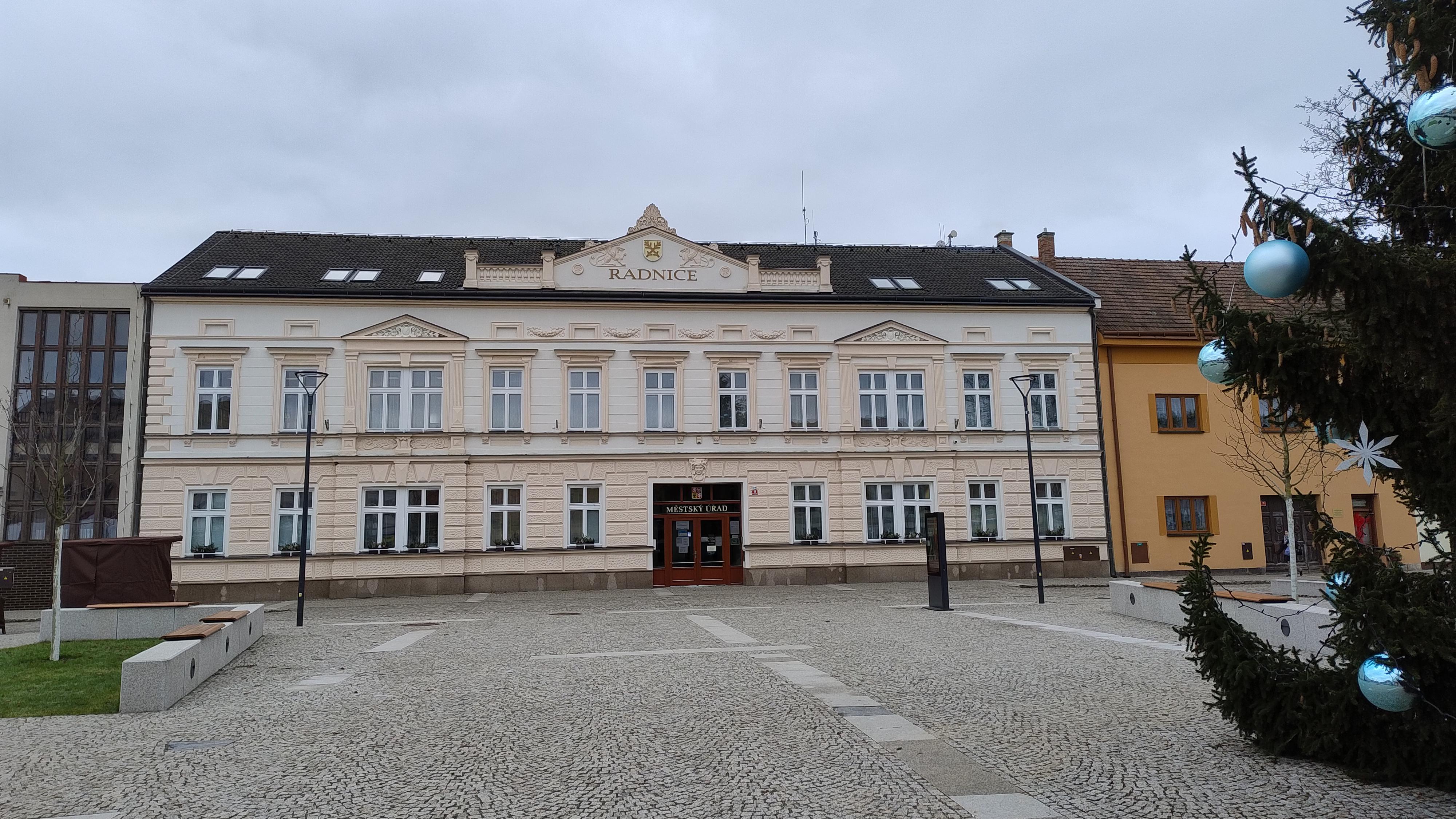 Letovice - městský úřad foto 2