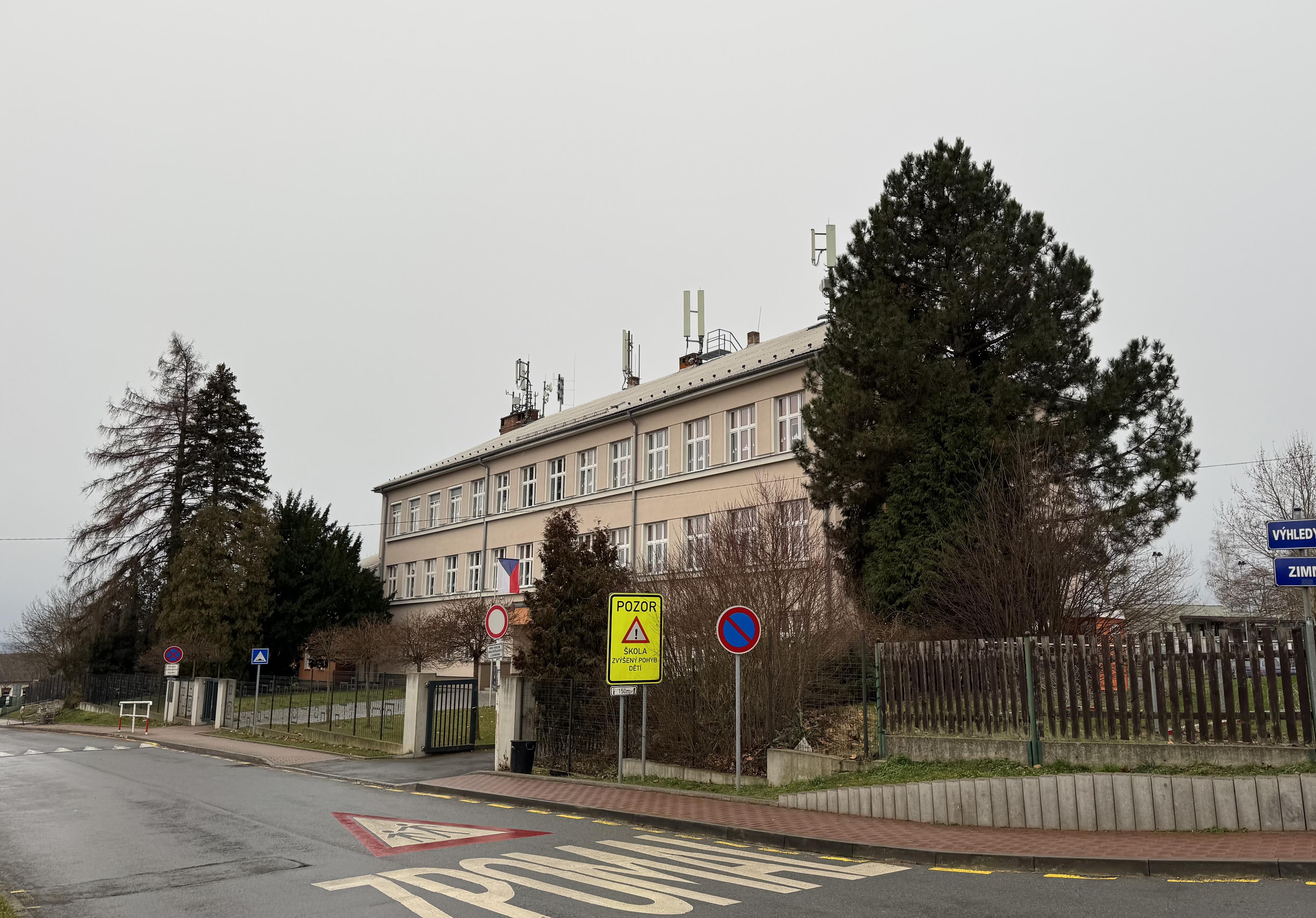 ZŠ a MŠ Ostrava-Hošťálkovice foto 3