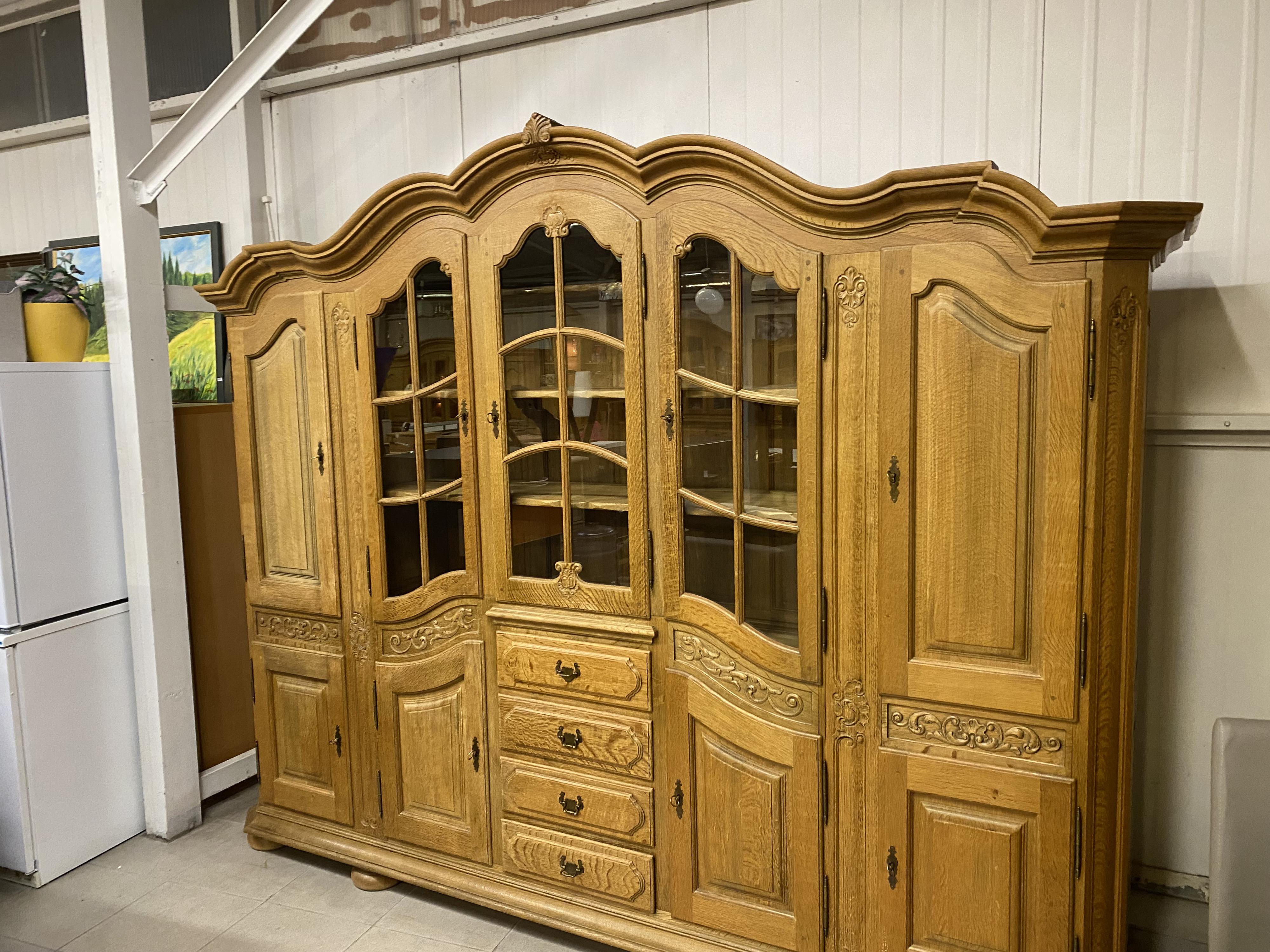 Levný nábytek z dovozu - Petr Hladík foto 4