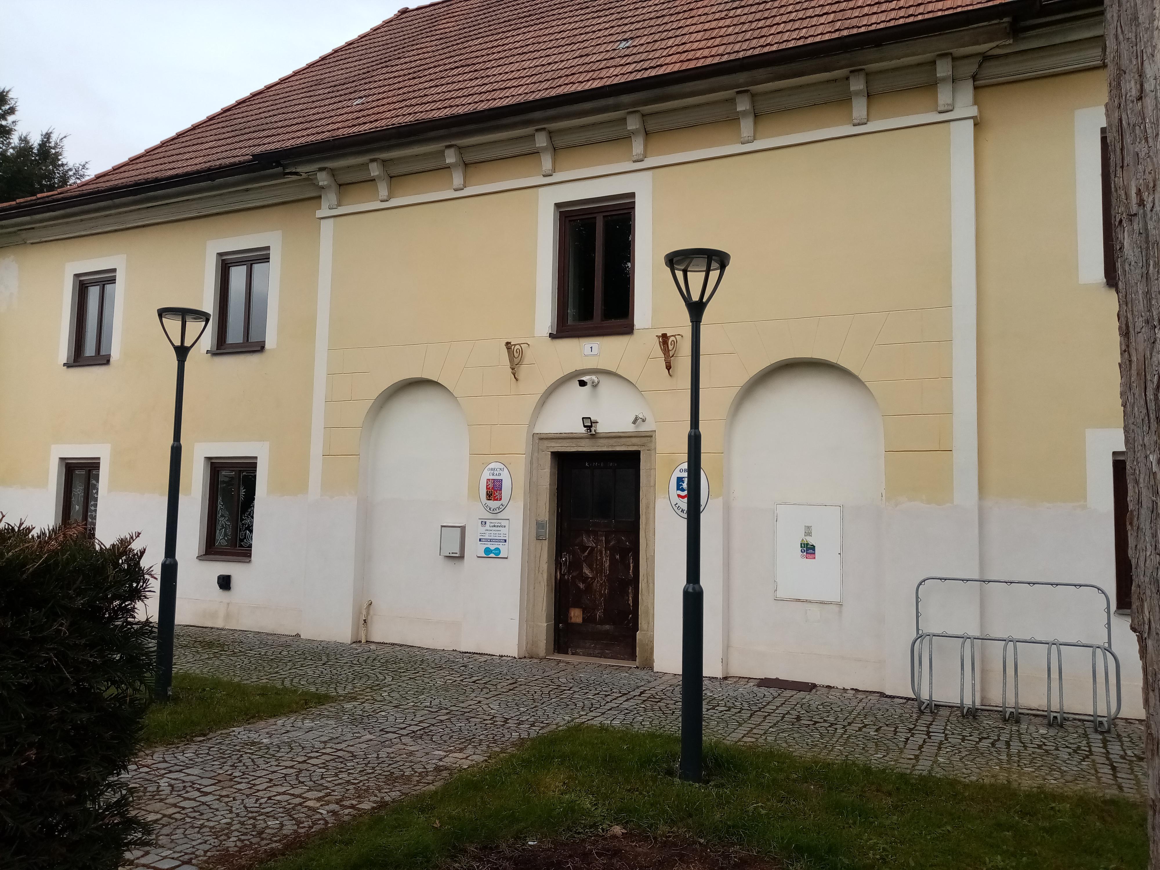 Lukavice - obecní úřad foto 5