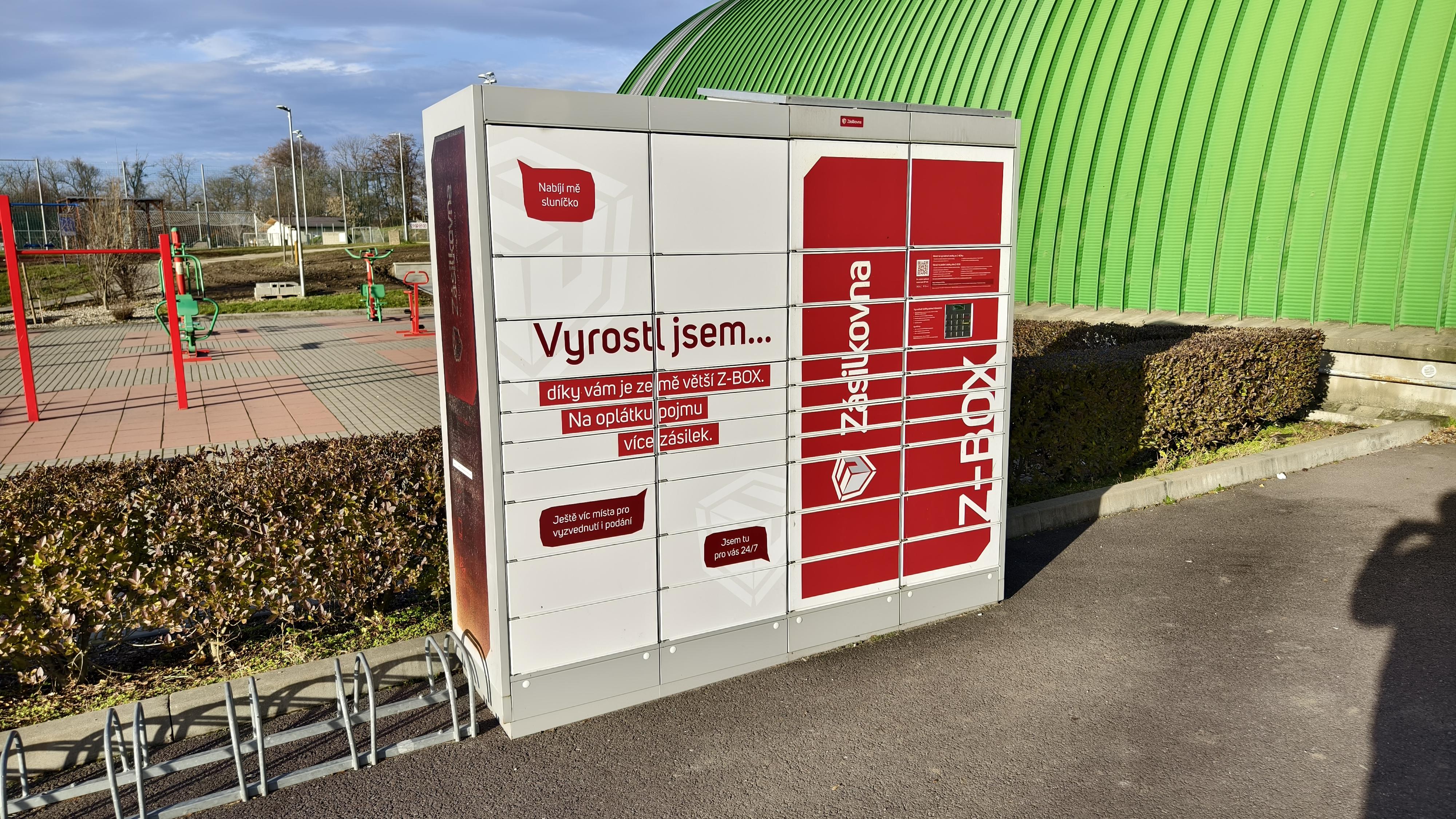 Z-BOX foto 1