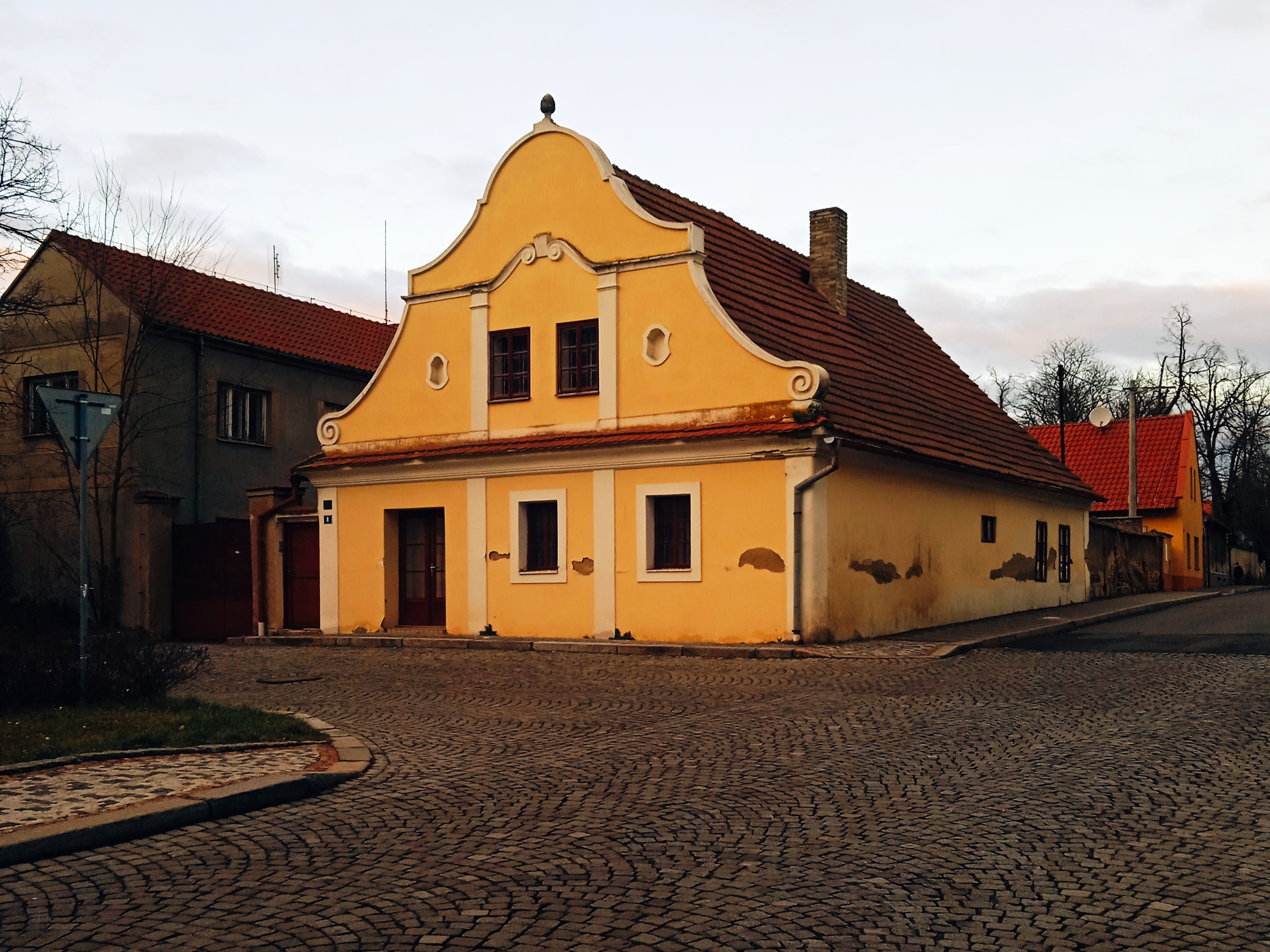 Římskokatolická farnost Unhošť foto 2