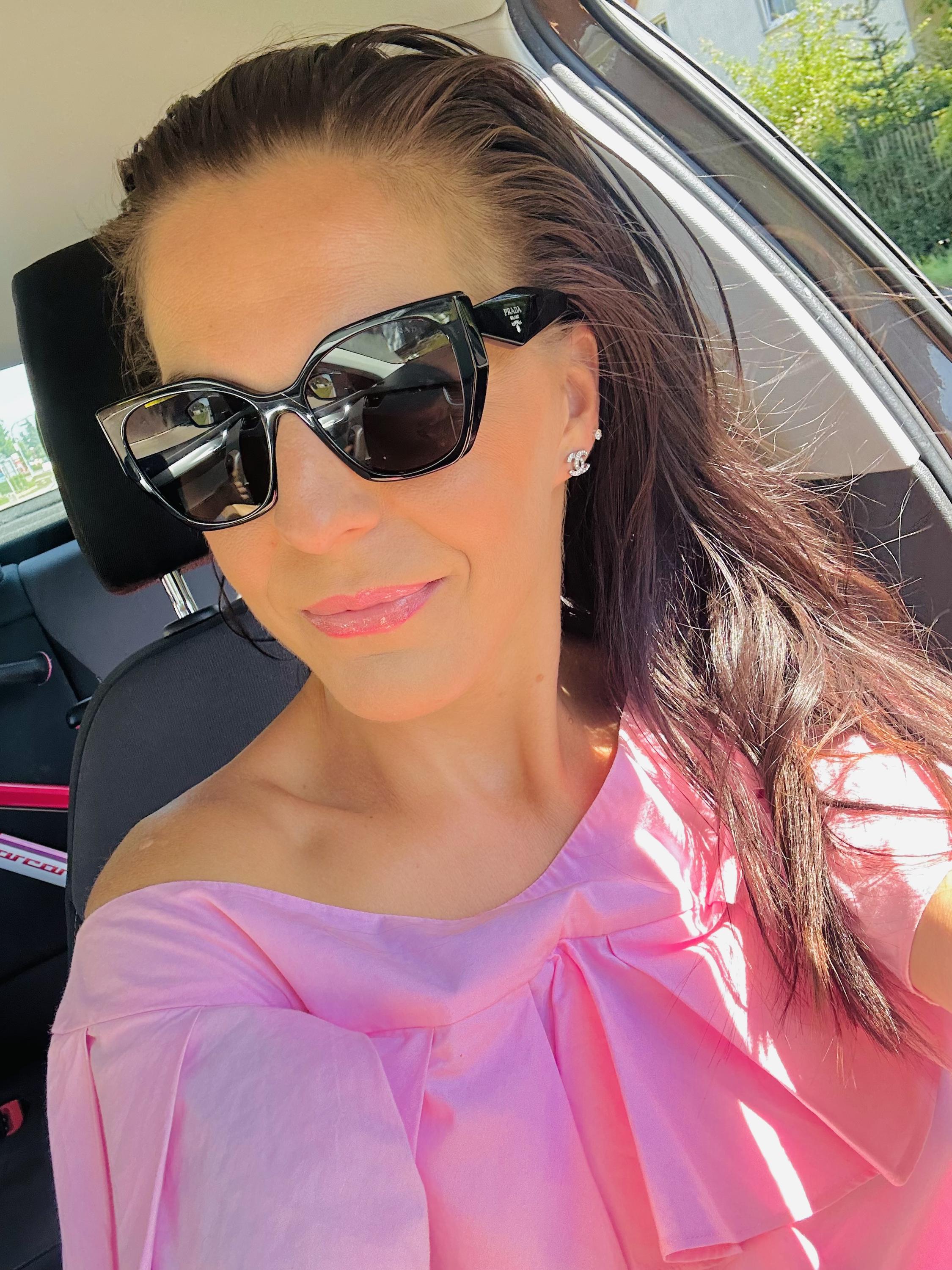 Realitní makléřka Lucie Zatloukalová foto 2