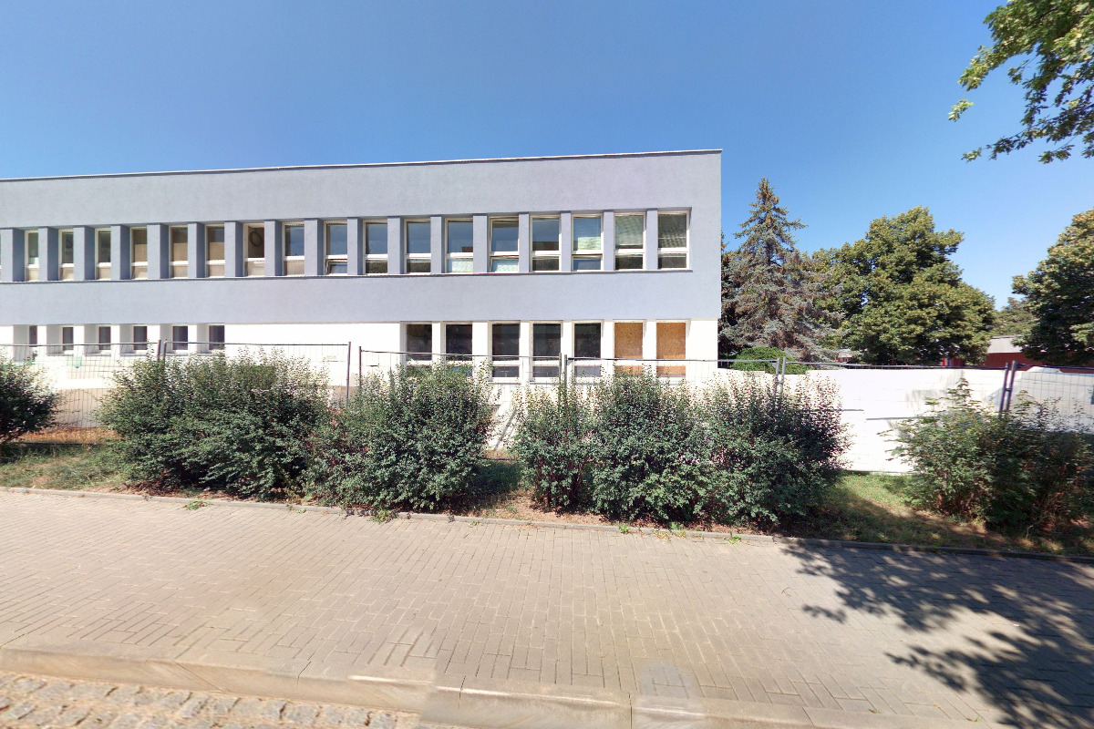 Školní jídelna Přelouč, Obránců míru