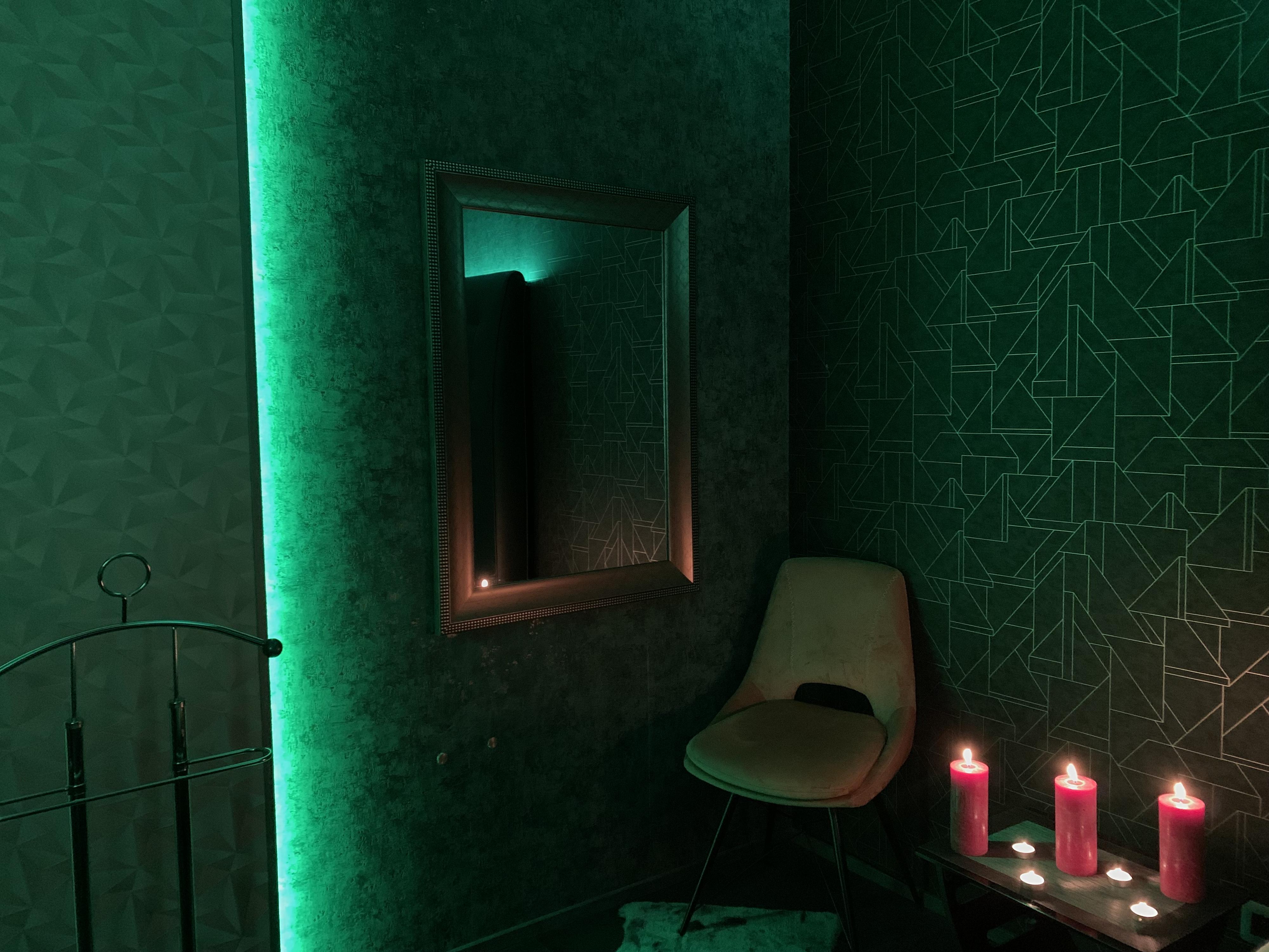 Erotic Massage Prague OPIUM foto 2