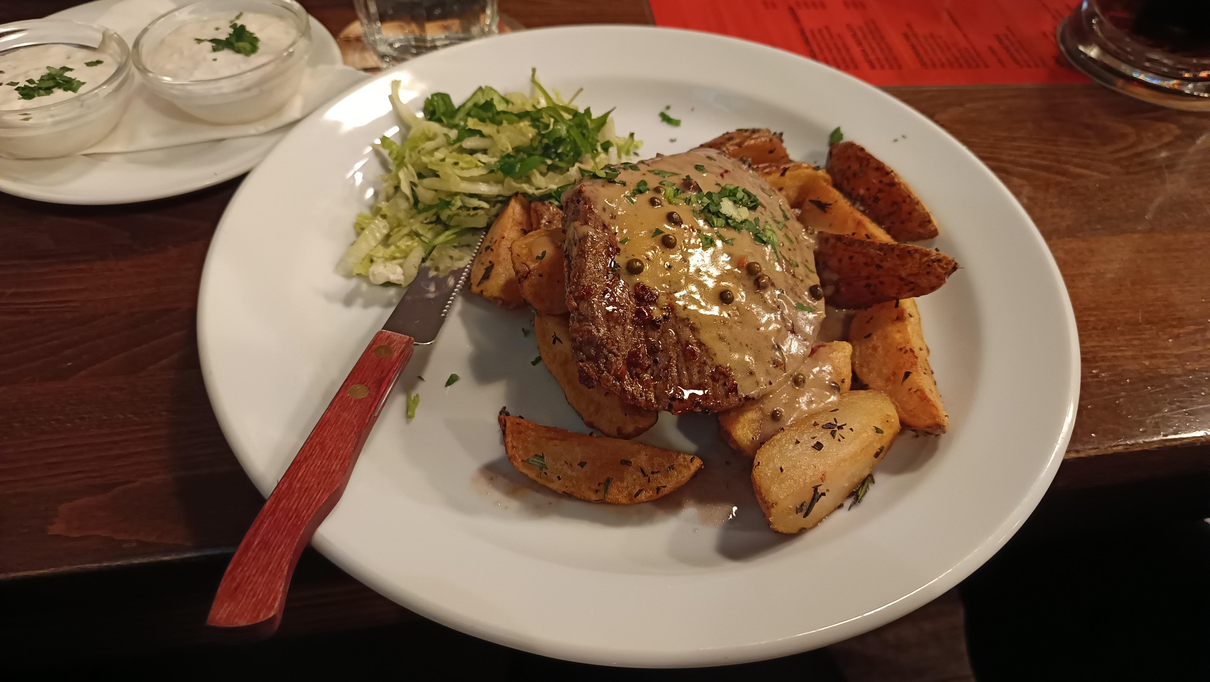 Restaurace Malešická Tvrz foto 5