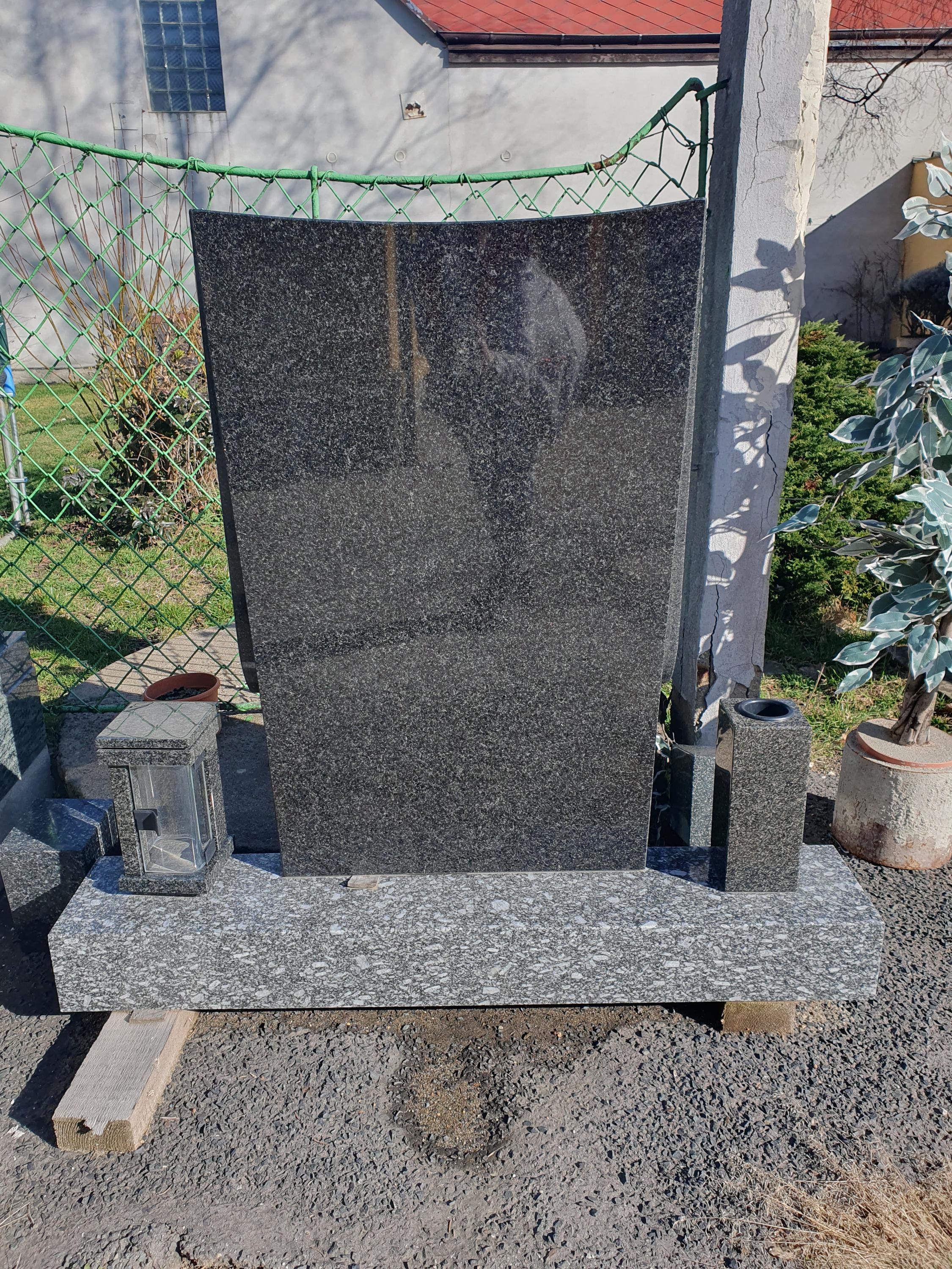 Kamenictví Mykola Kyrjachno foto 4