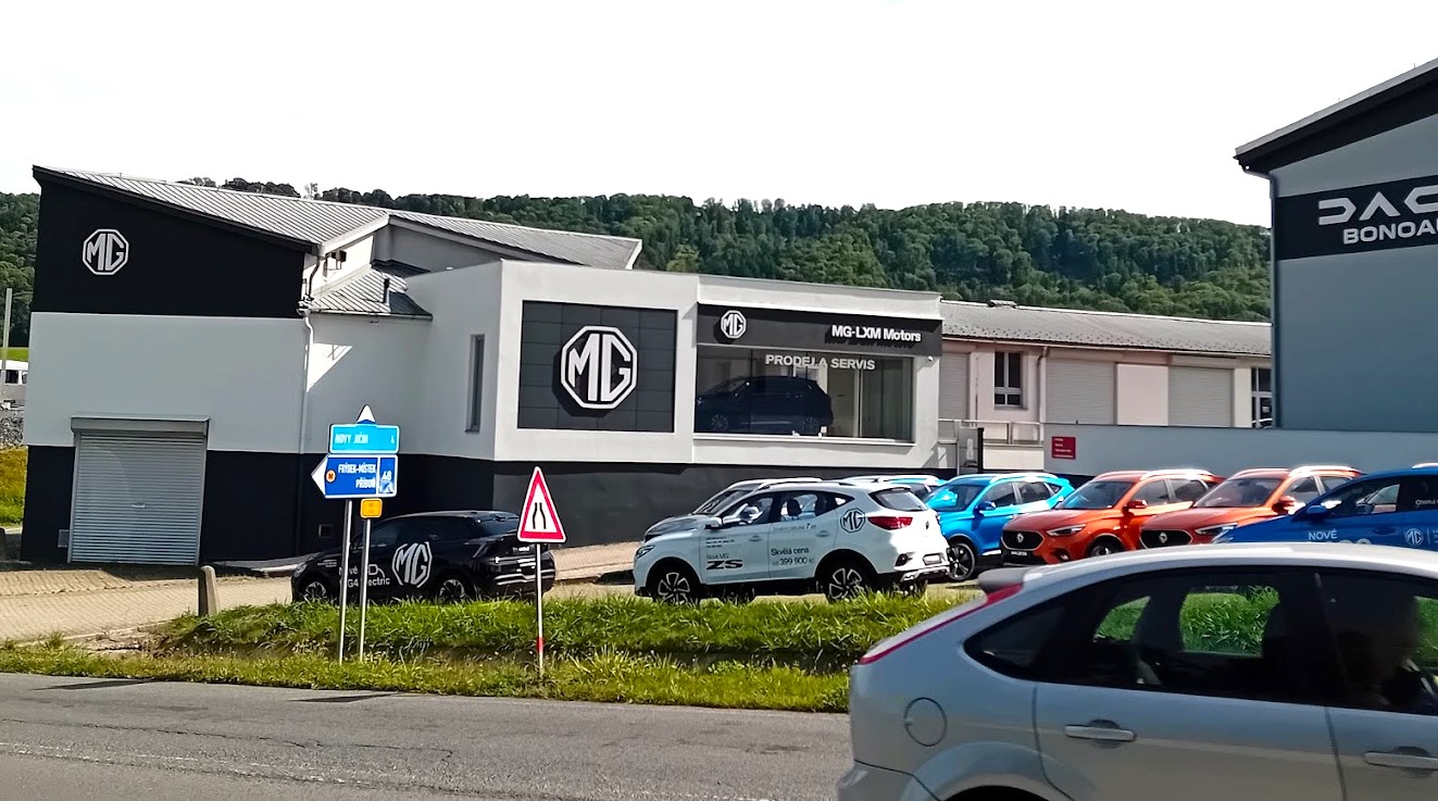 LXM MOTORS, s.r.o. foto 2