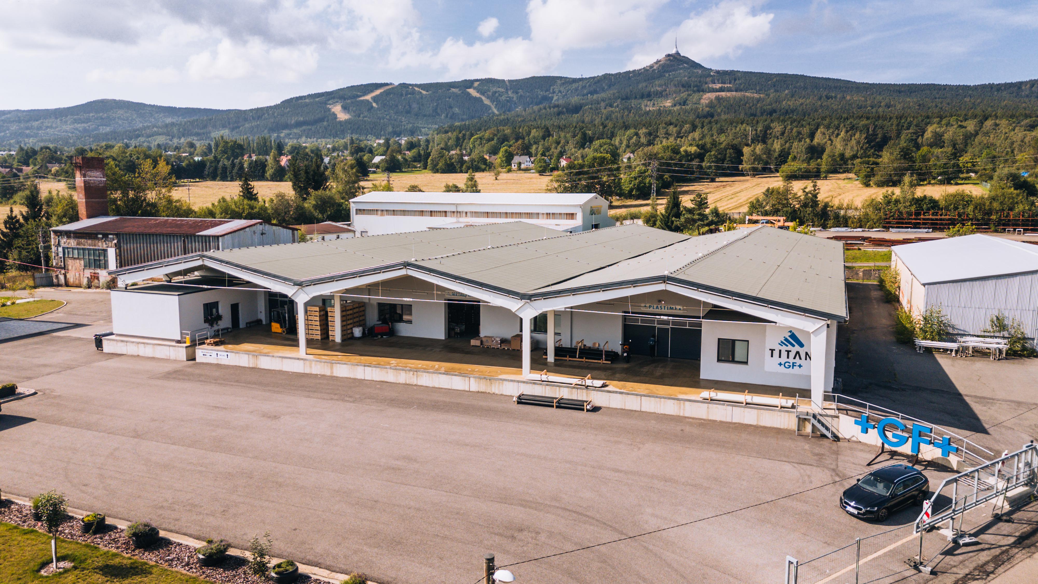 TITAN Metalplast foto 2