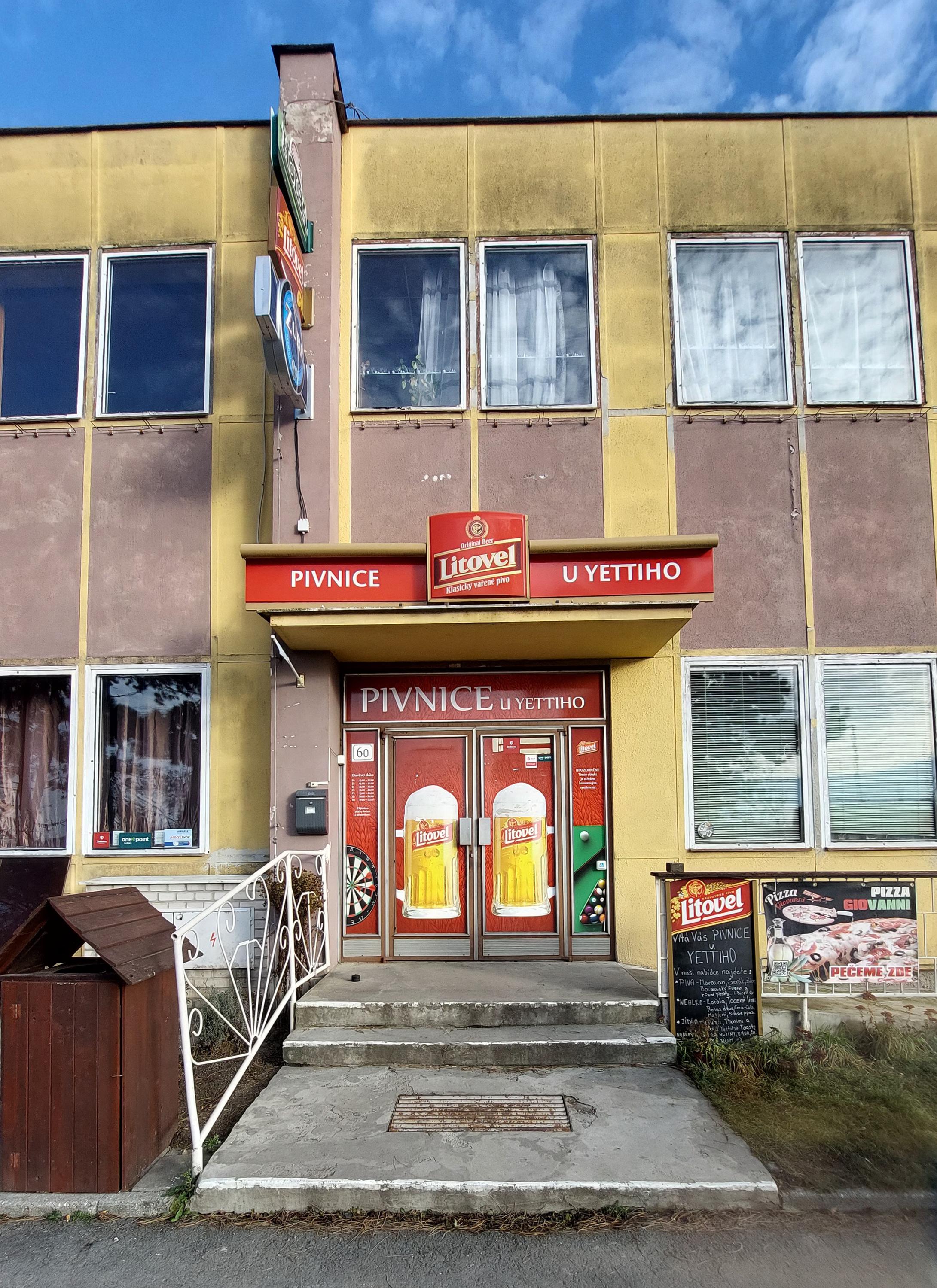 Pivnice U Yettiho foto 3
