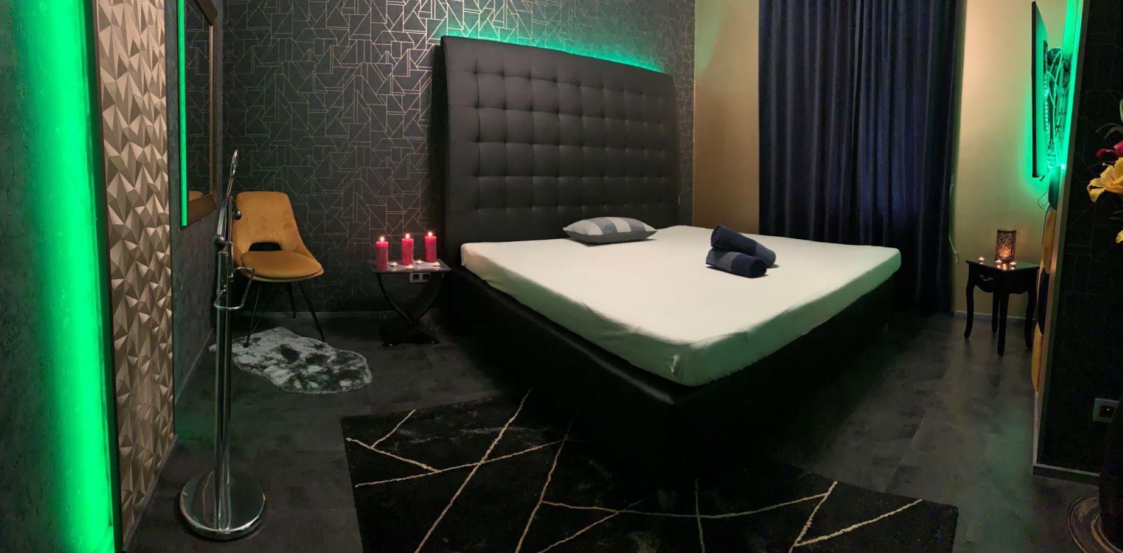 Erotic Massage Prague OPIUM foto 2