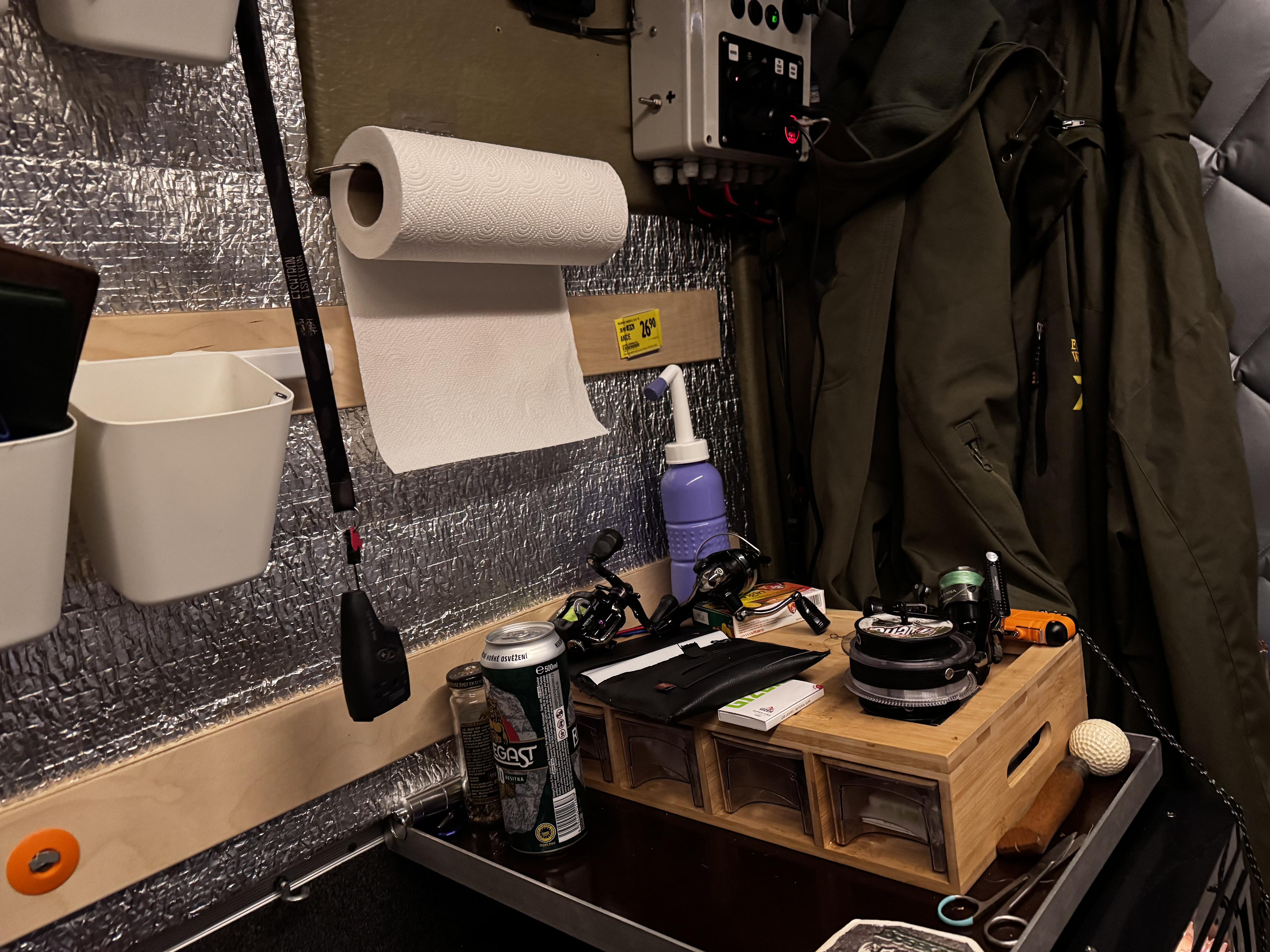 Půjčovna rybářské lodě na Orlíku foto 5