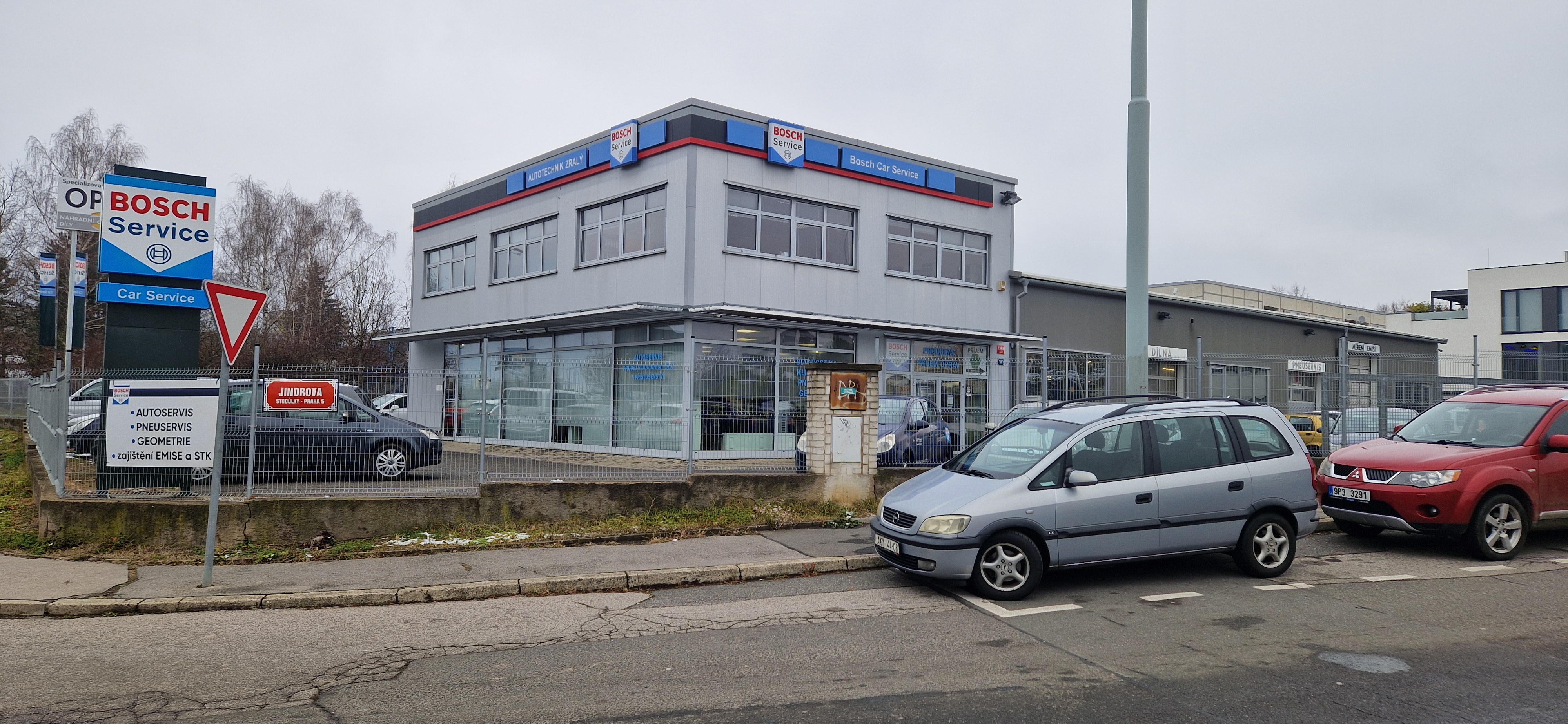 AUTOTECHNIK ZRALÝ foto 2