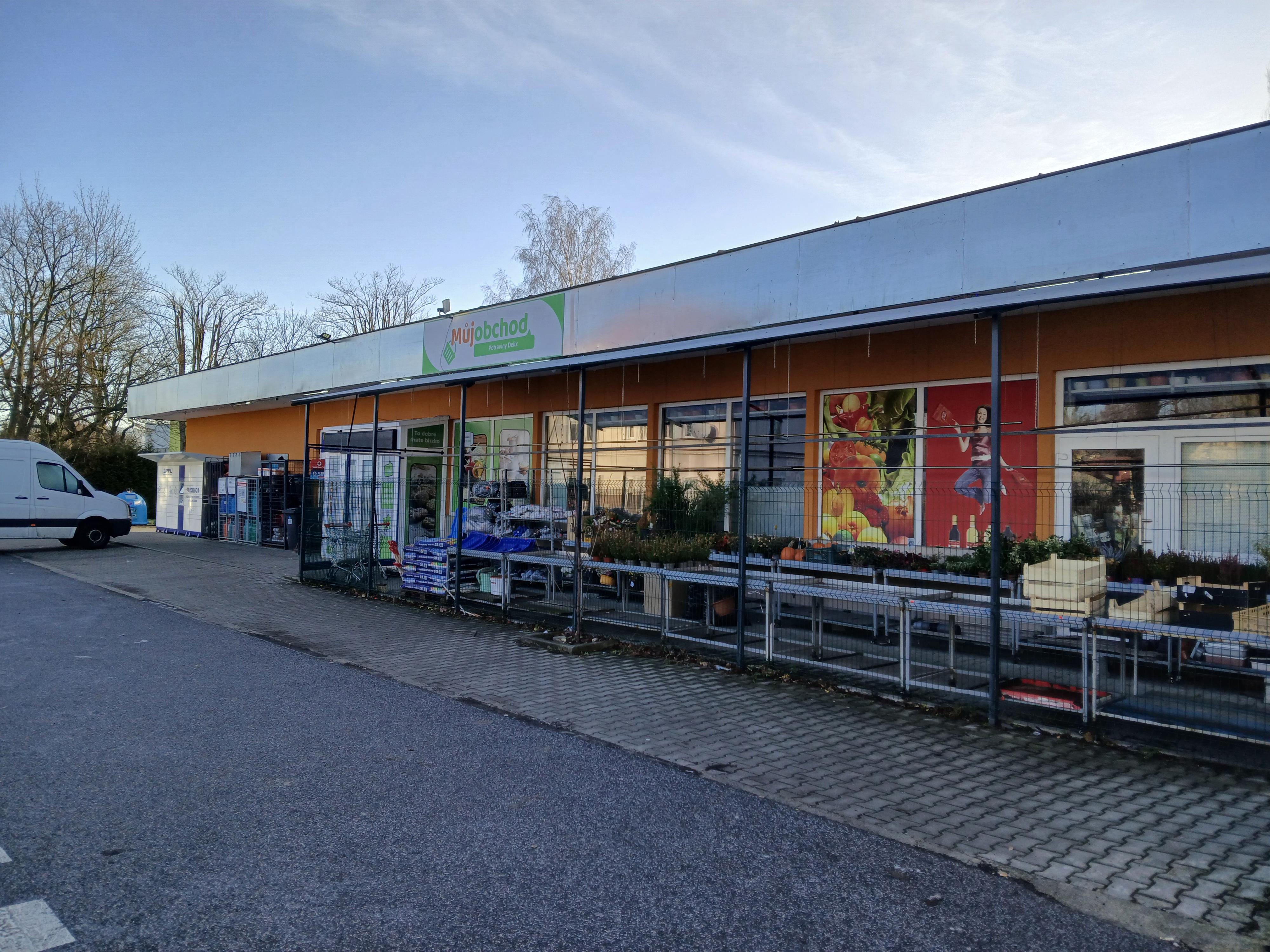 Minimarket Nádražní foto 2